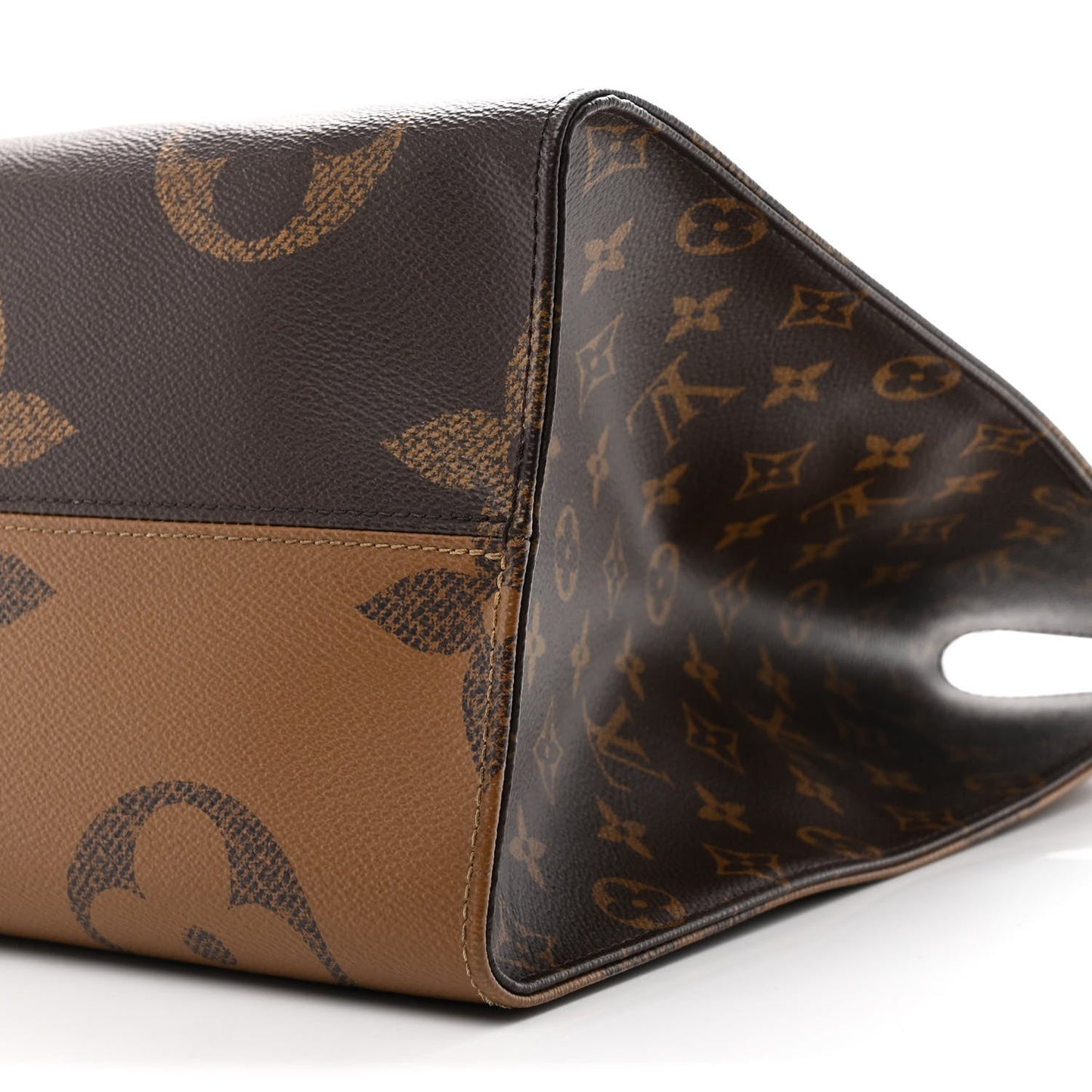 Reverse Monogram Giant Onthego GM