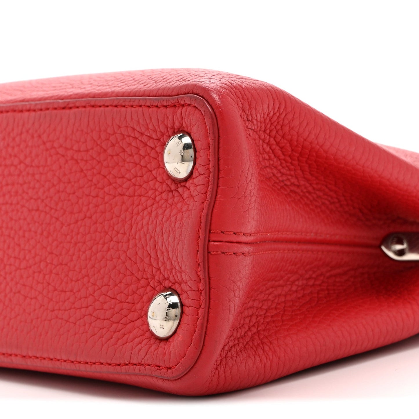 Taurillon Capucines BB Scarlet Red