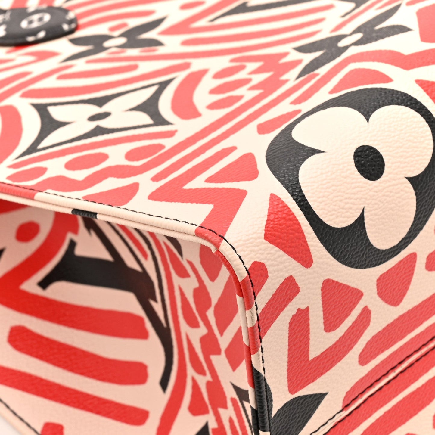 Monogram Giant Crafty Onthego GM Creme Rouge Black