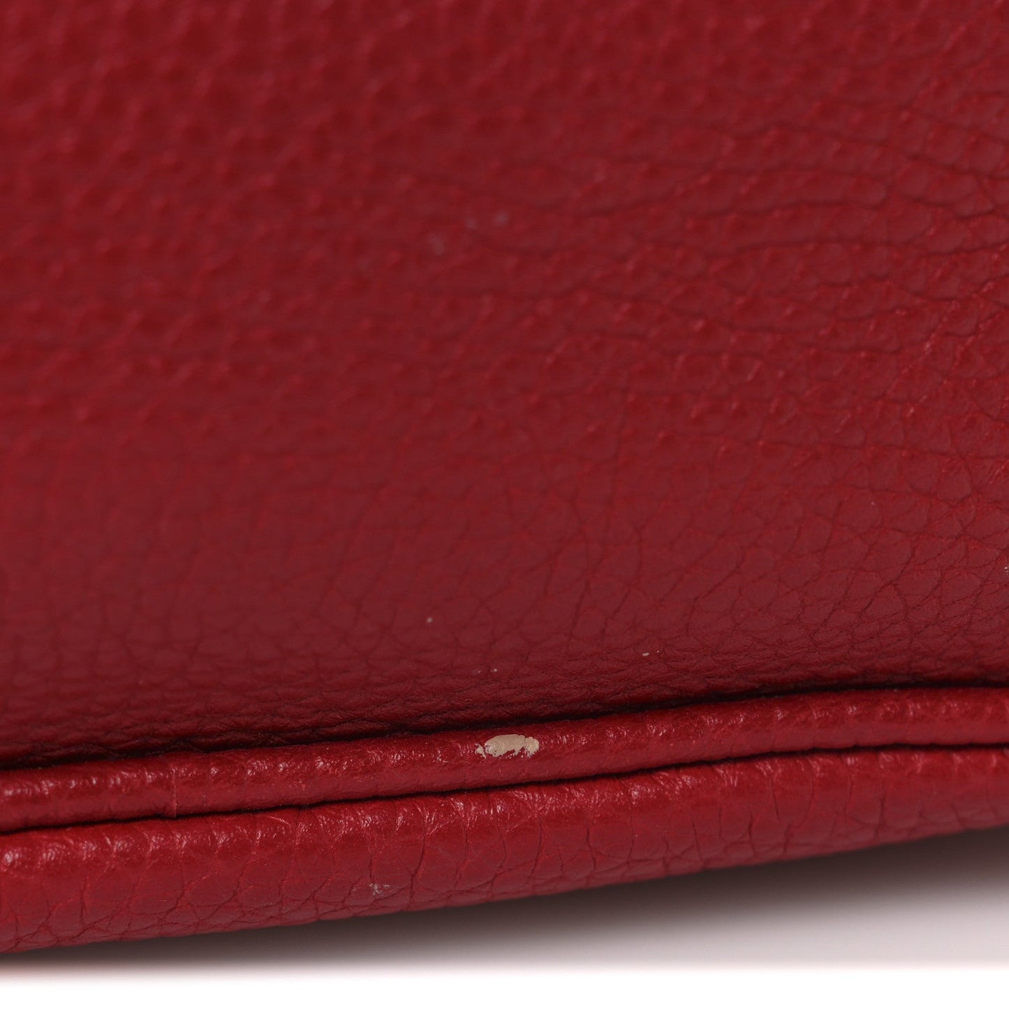 Pebbled Calfskin Small Soho Disco Bag Vibrant Red