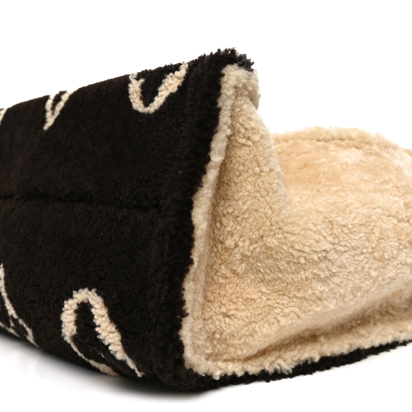 Shearling Monogram Giant Teddy Onthego GM Black White