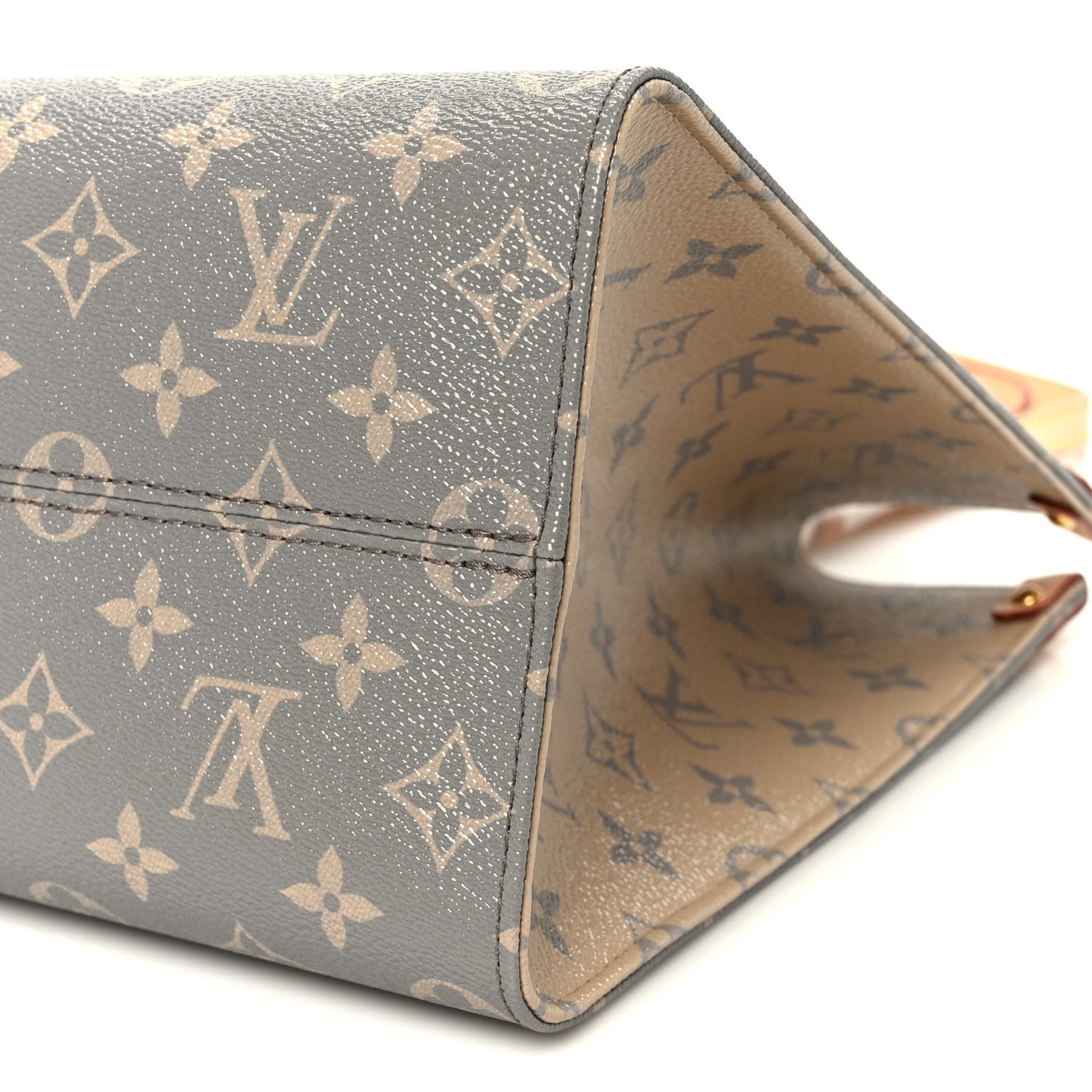 Monogram Onthego MM Trianon Gray