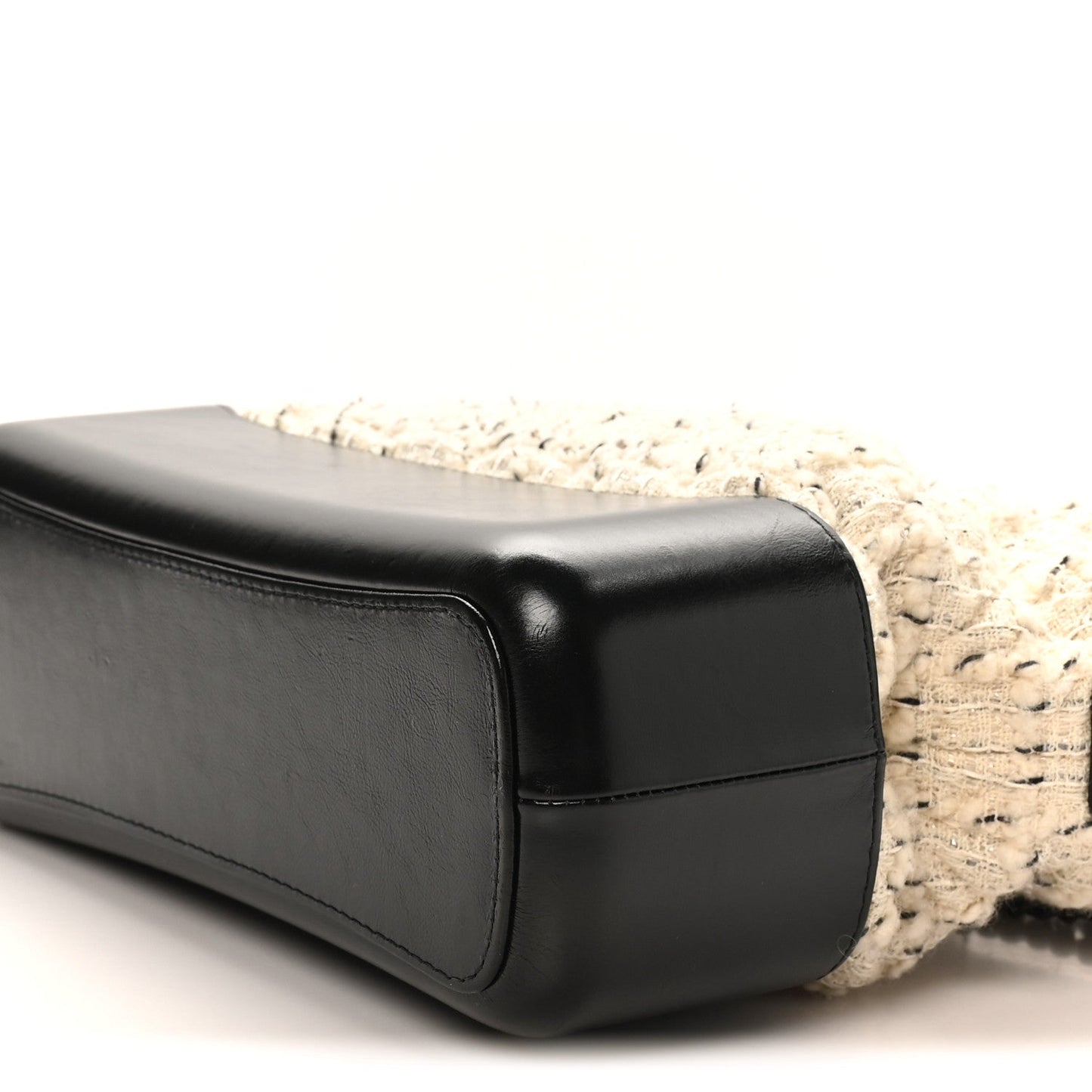 Tweed Calfskin Quilted Medium Gabrielle Hobo Ivory Black