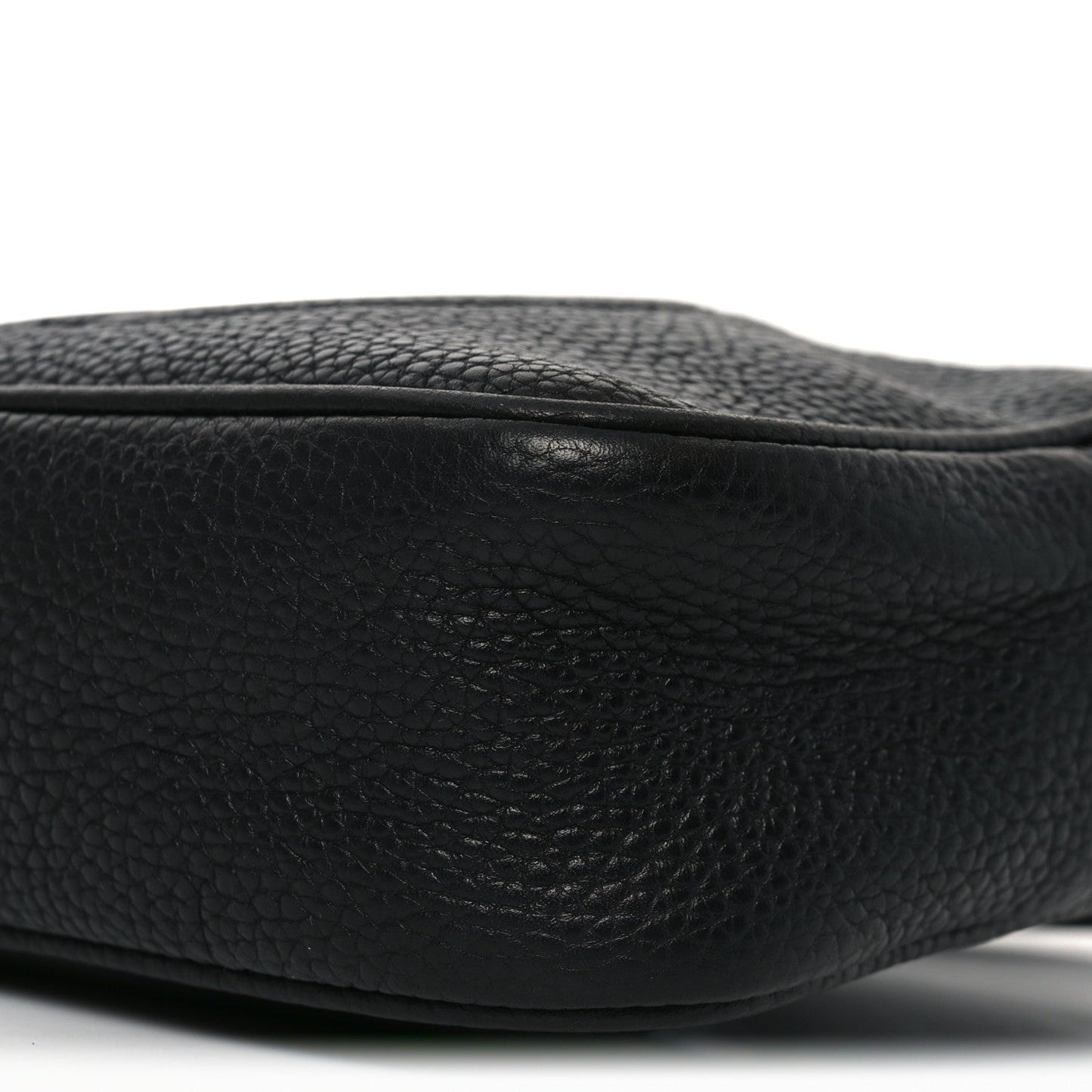Pebbled Calfskin Small Soho Disco Bag Black
