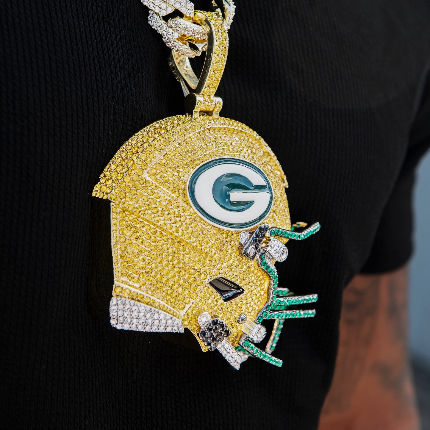 Giant Green Bay Packers Official NFL Helmet Pendant