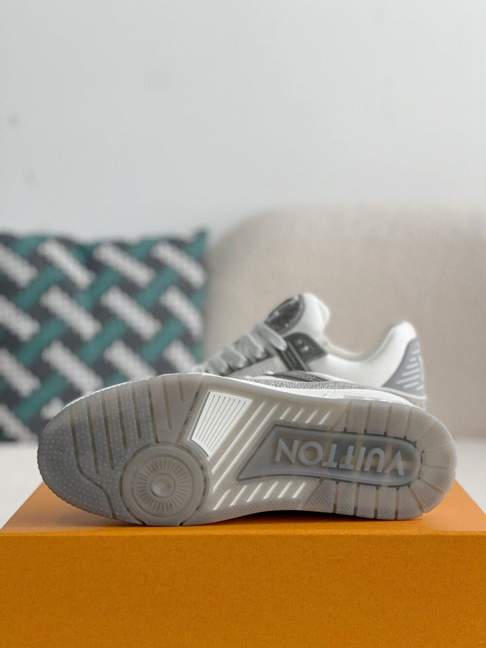 Louis Vuitton LV Trainer Sneaker ¡®Denim Monogram Grey Diamond¡¯