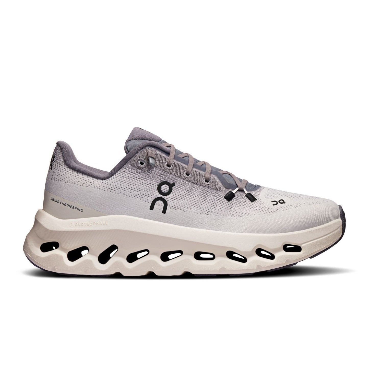 On Cloudtilt “Rock/Ivoryâ€?