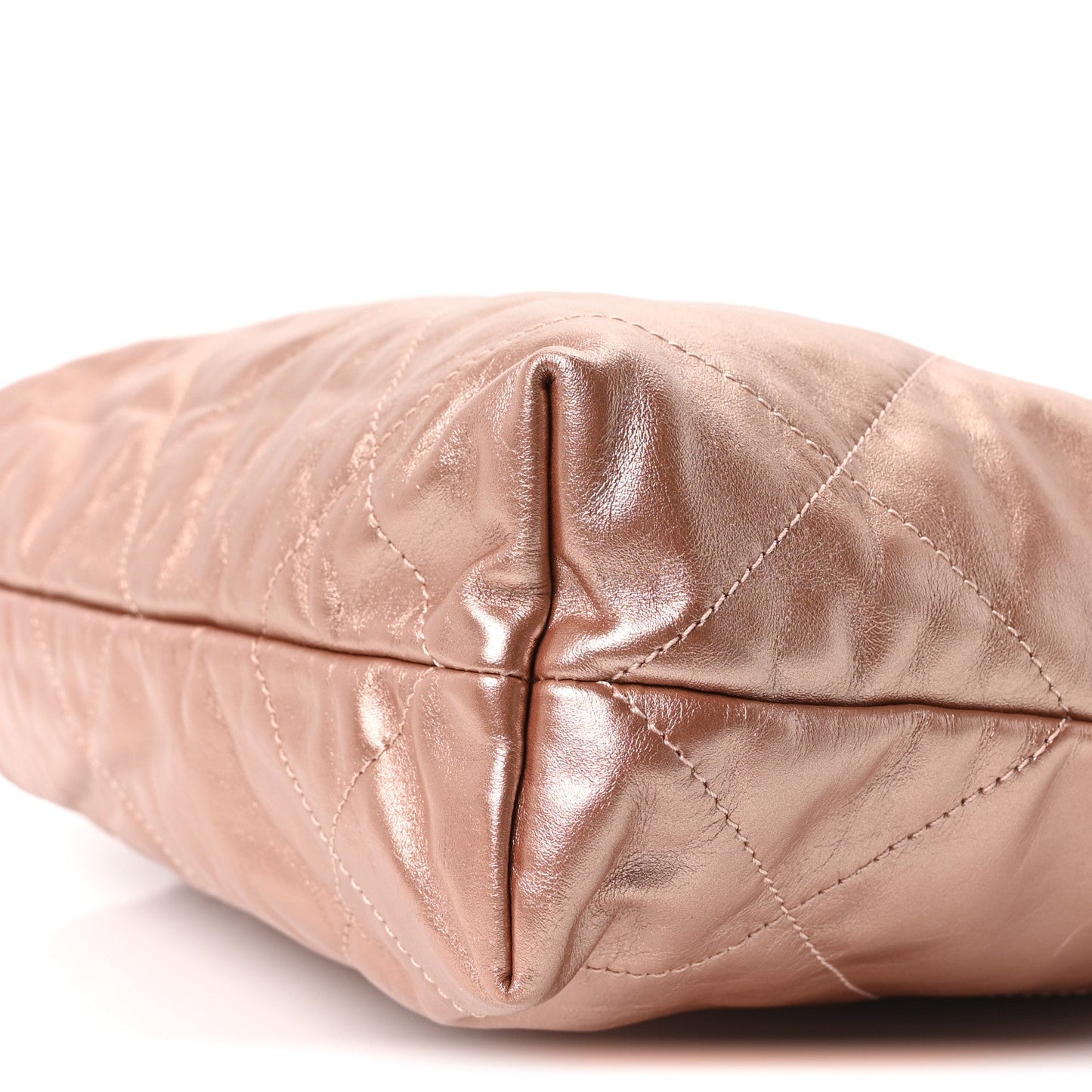 Metallic Calfskin Quilted Small Chanel 22 Pink