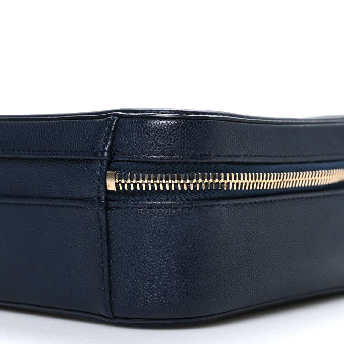 Caviar Quilted Medium CC Filigree Vanity Case Navy