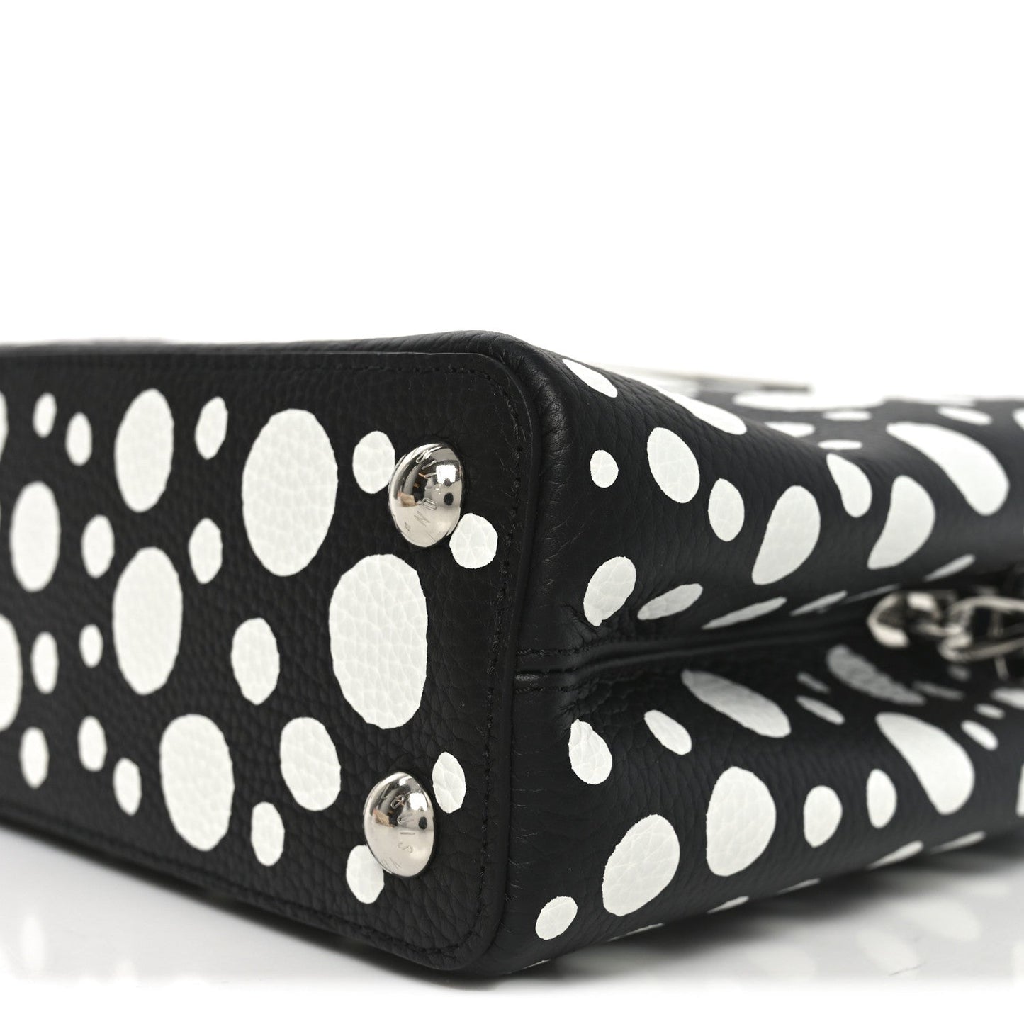 LV X YK Taurillon Capucines BB Black White