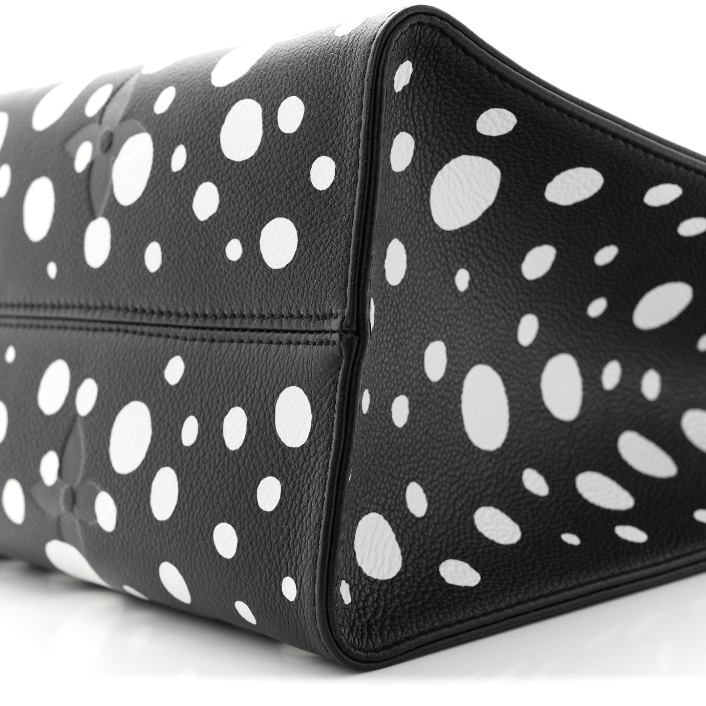 Monogram Kusama Dots Onthego MM Black White