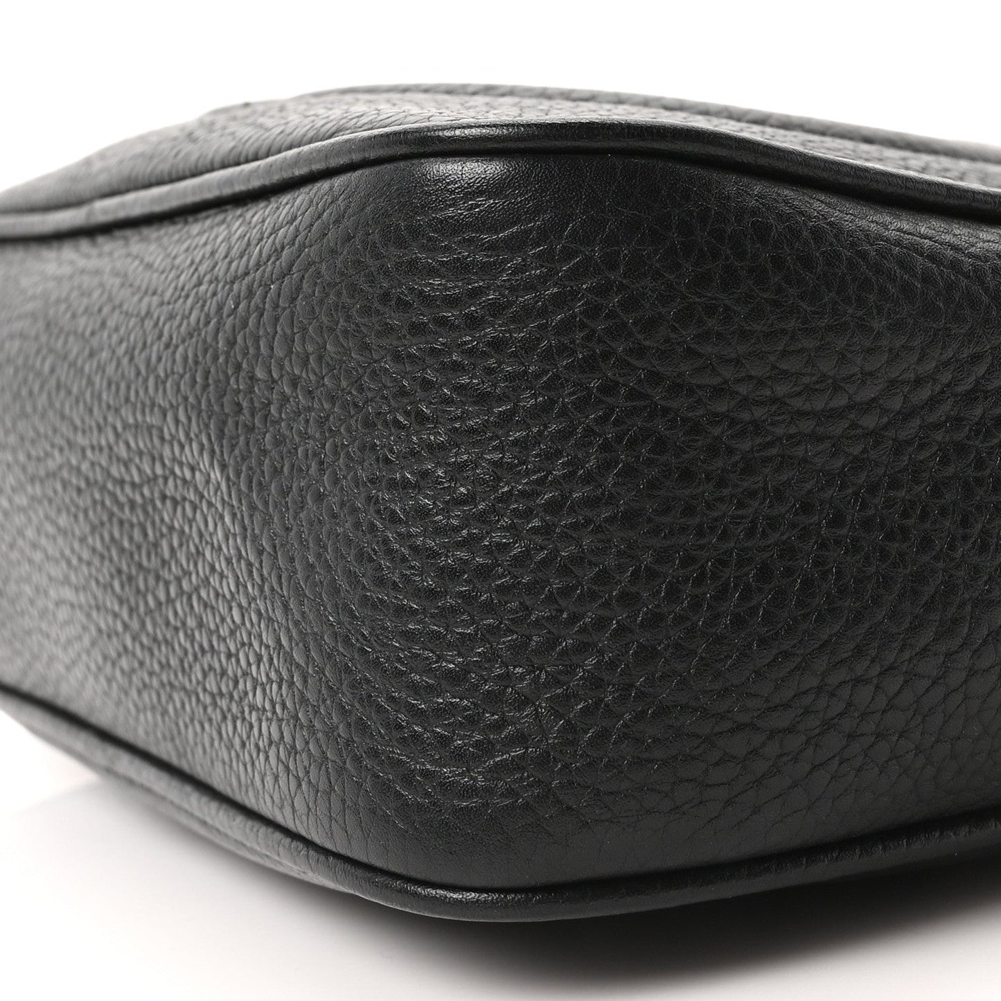Pebbled Calfskin Small Soho Disco Bag Black