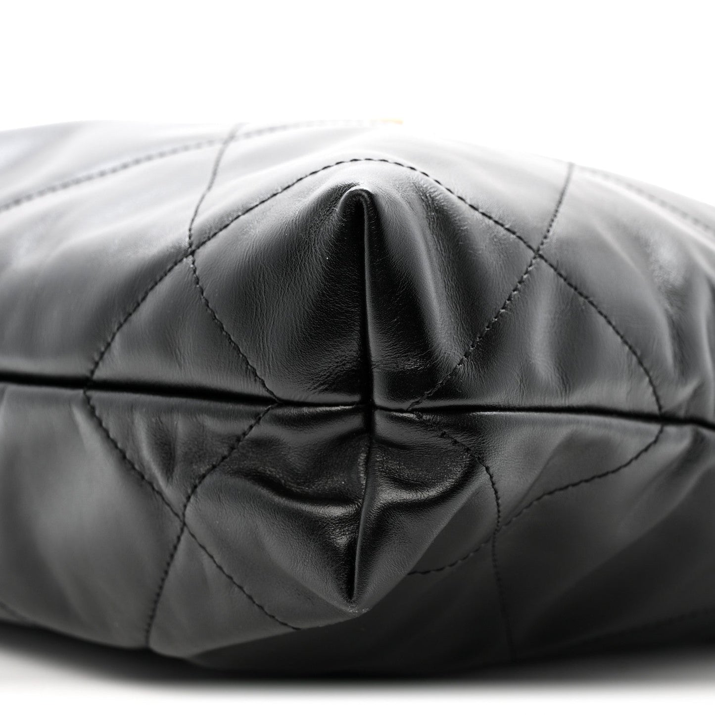 Shiny Calfskin Quilted Small Chanel 22 Black