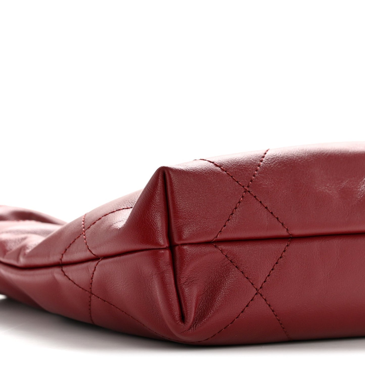 Shiny Calfskin Quilted Mini Chanel 22 Red