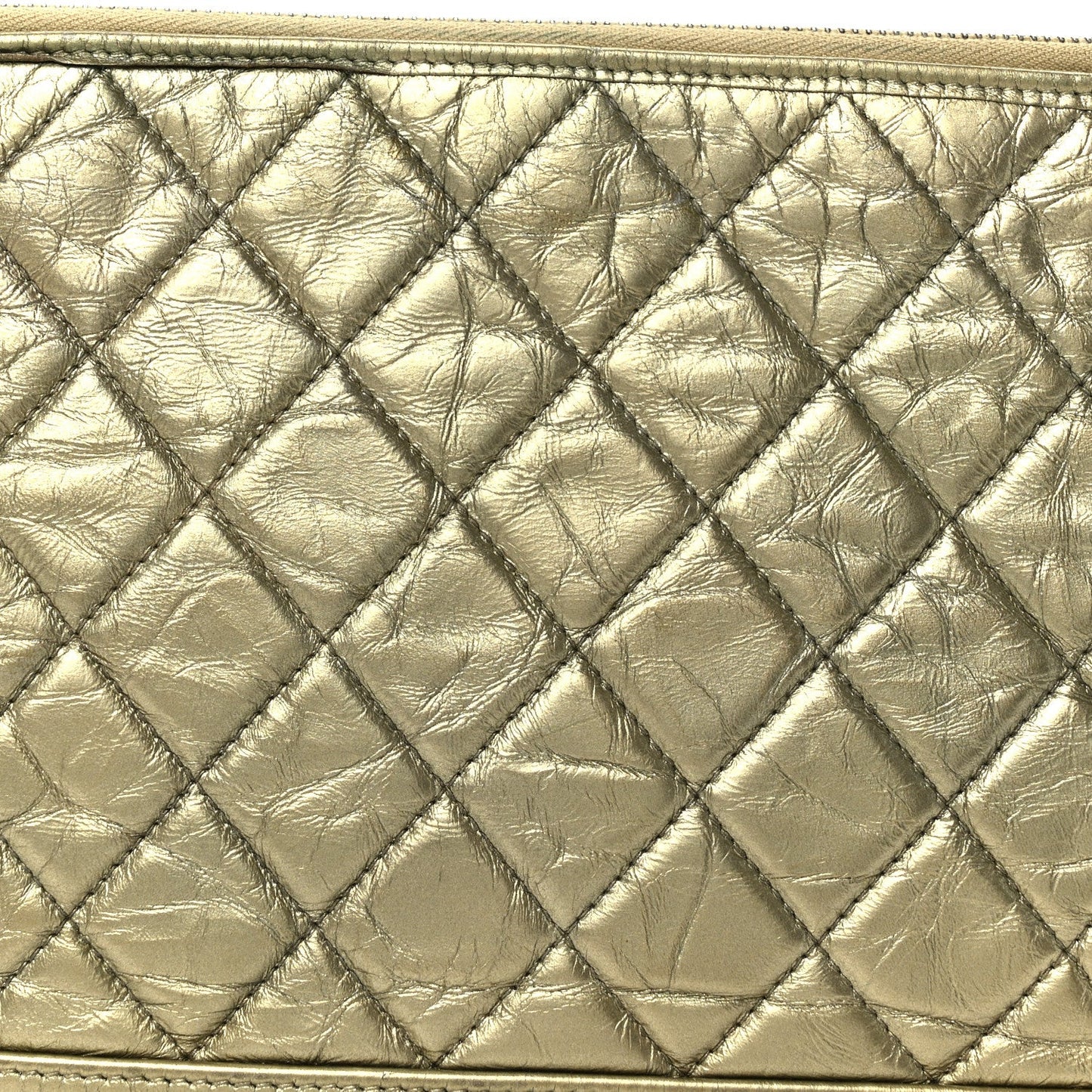 Metallic Aged Calfskin Quilted Medium Gabrielle Cosmetic Case  Gold