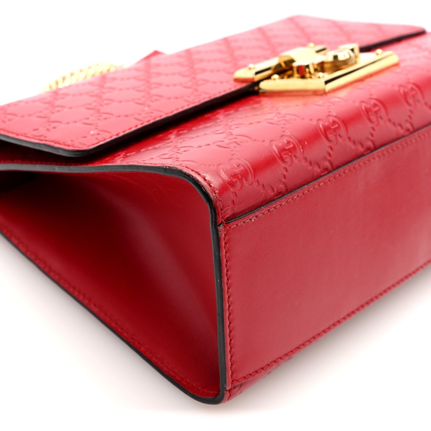 Guccissima Medium Padlock Shoulder Bag Hibiscus Red