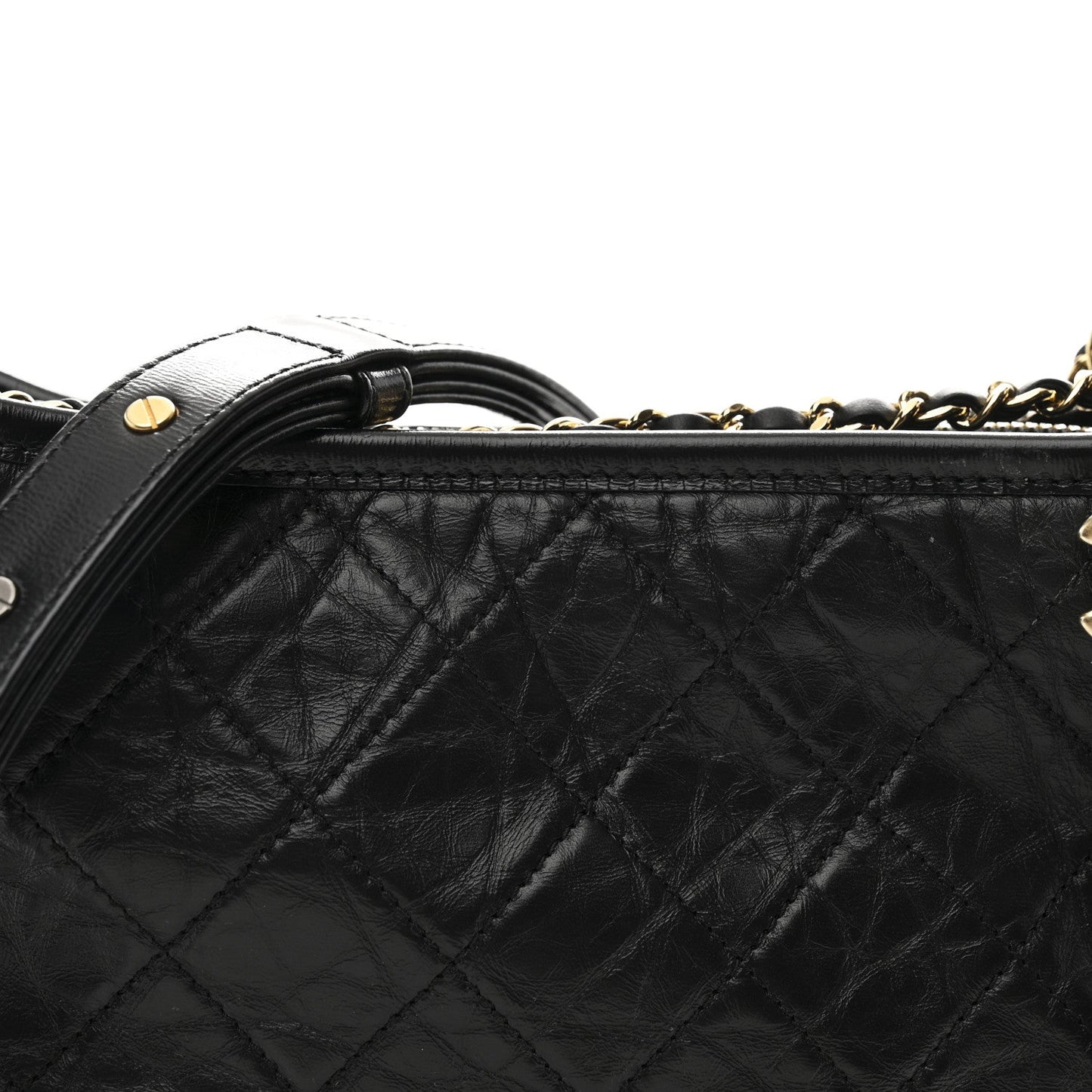 Aged Calfskin Quilted New Medium Gabrielle Hobo Black