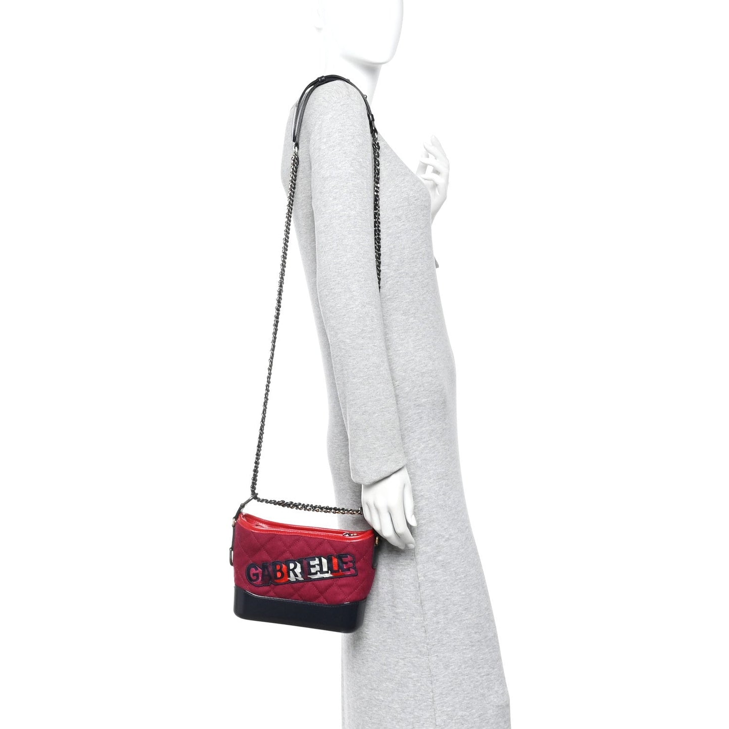 Wool Calfskin Quilted Small Gabrielle Hobo Red