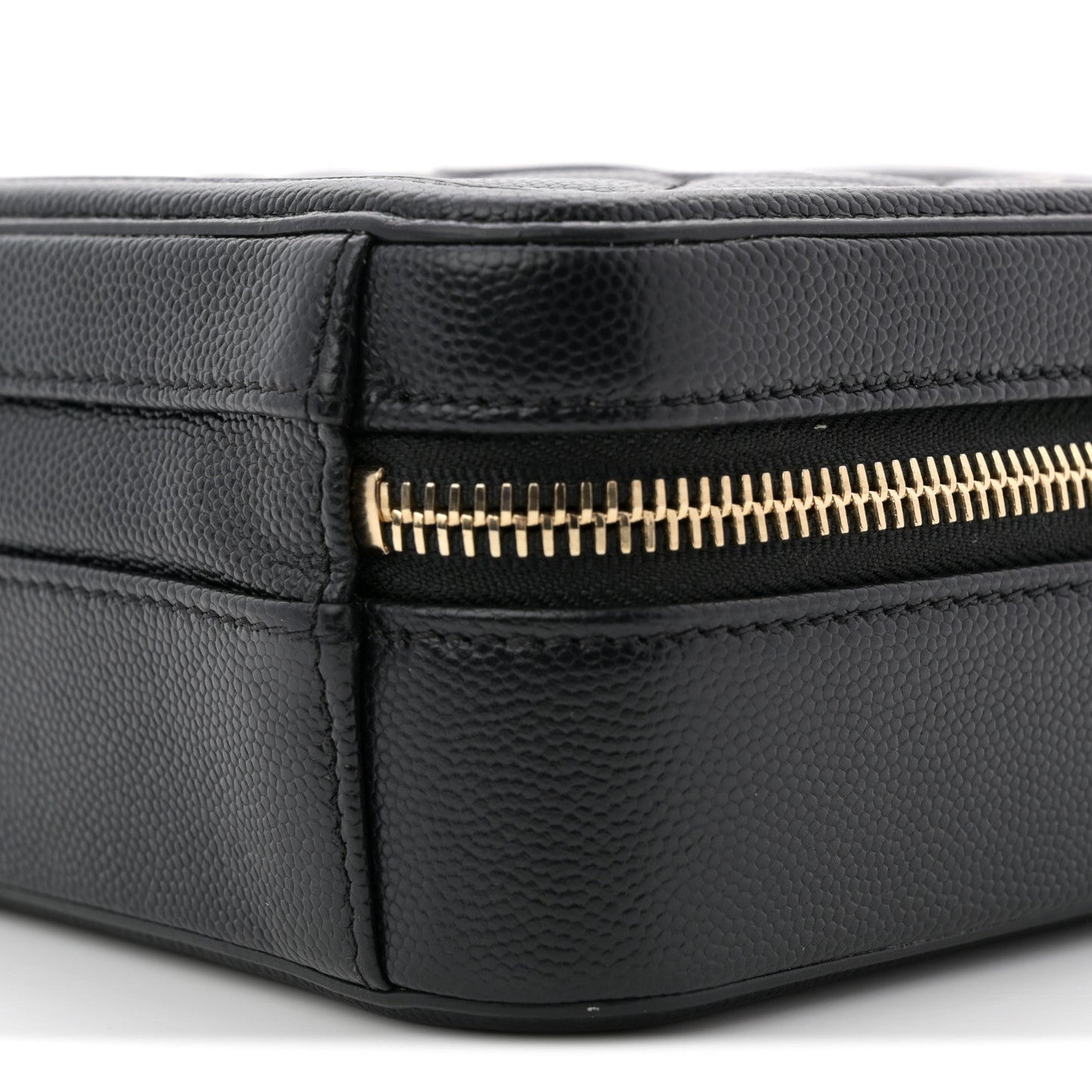 Caviar Quilted CC North South Filigree Vanity Case Black