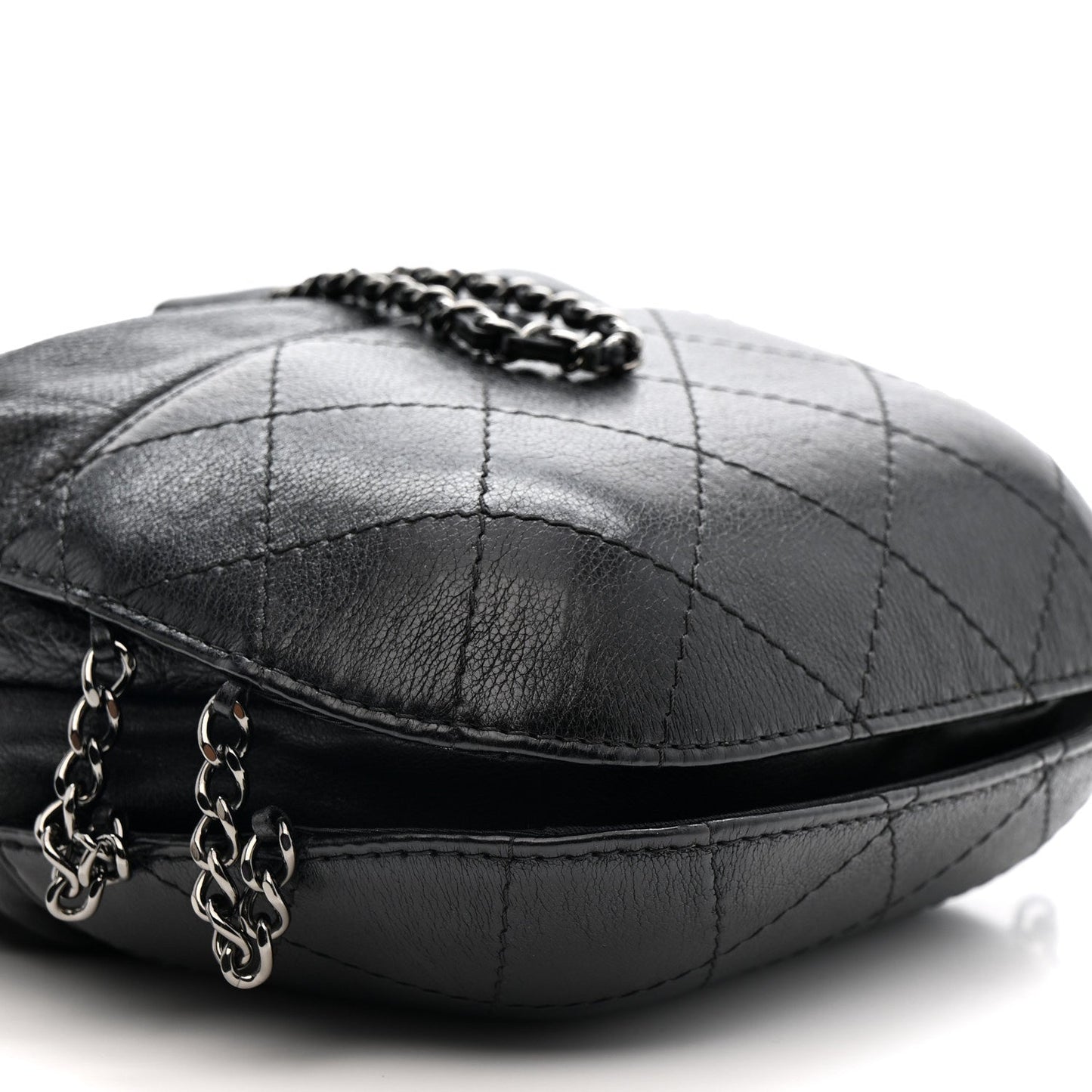 Calfskin Quilted Small Gabrielle Bucket Black