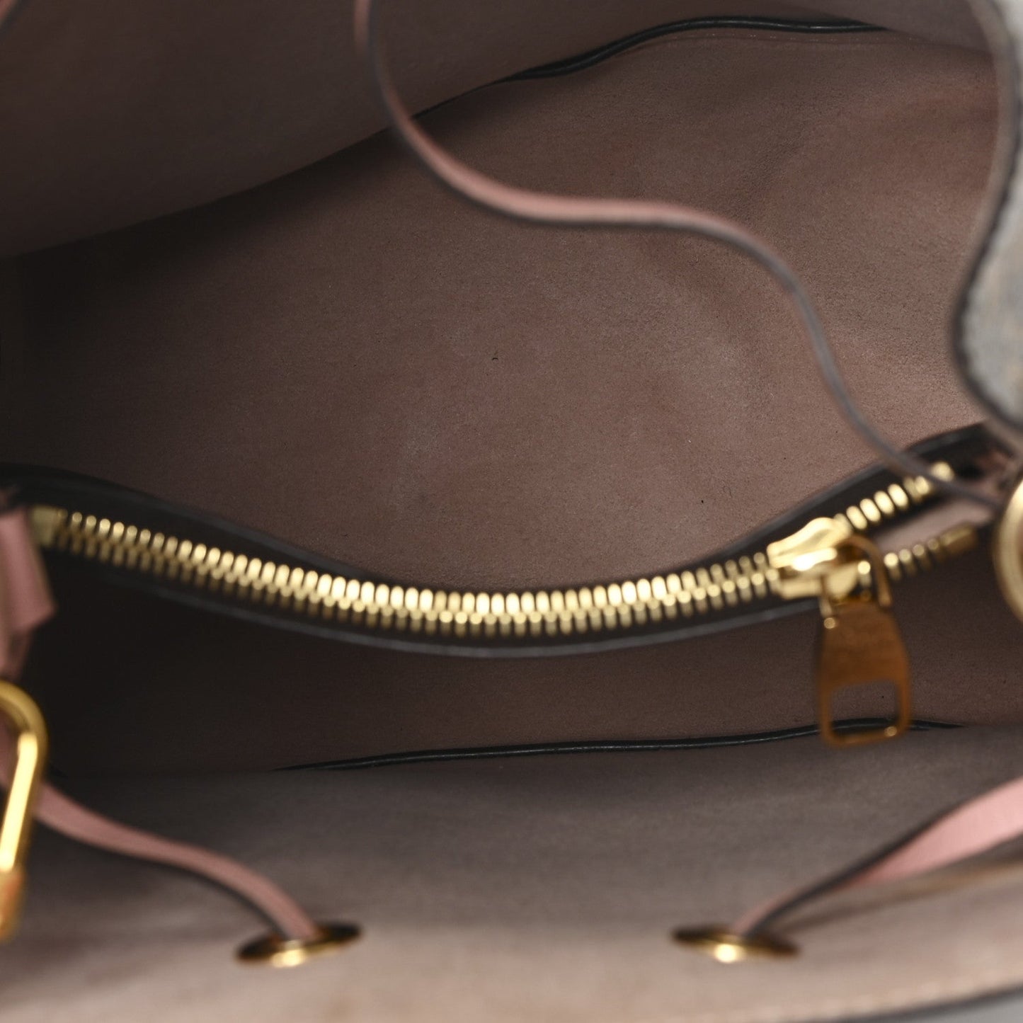 Monogram Neonoe MM Rose Poudre