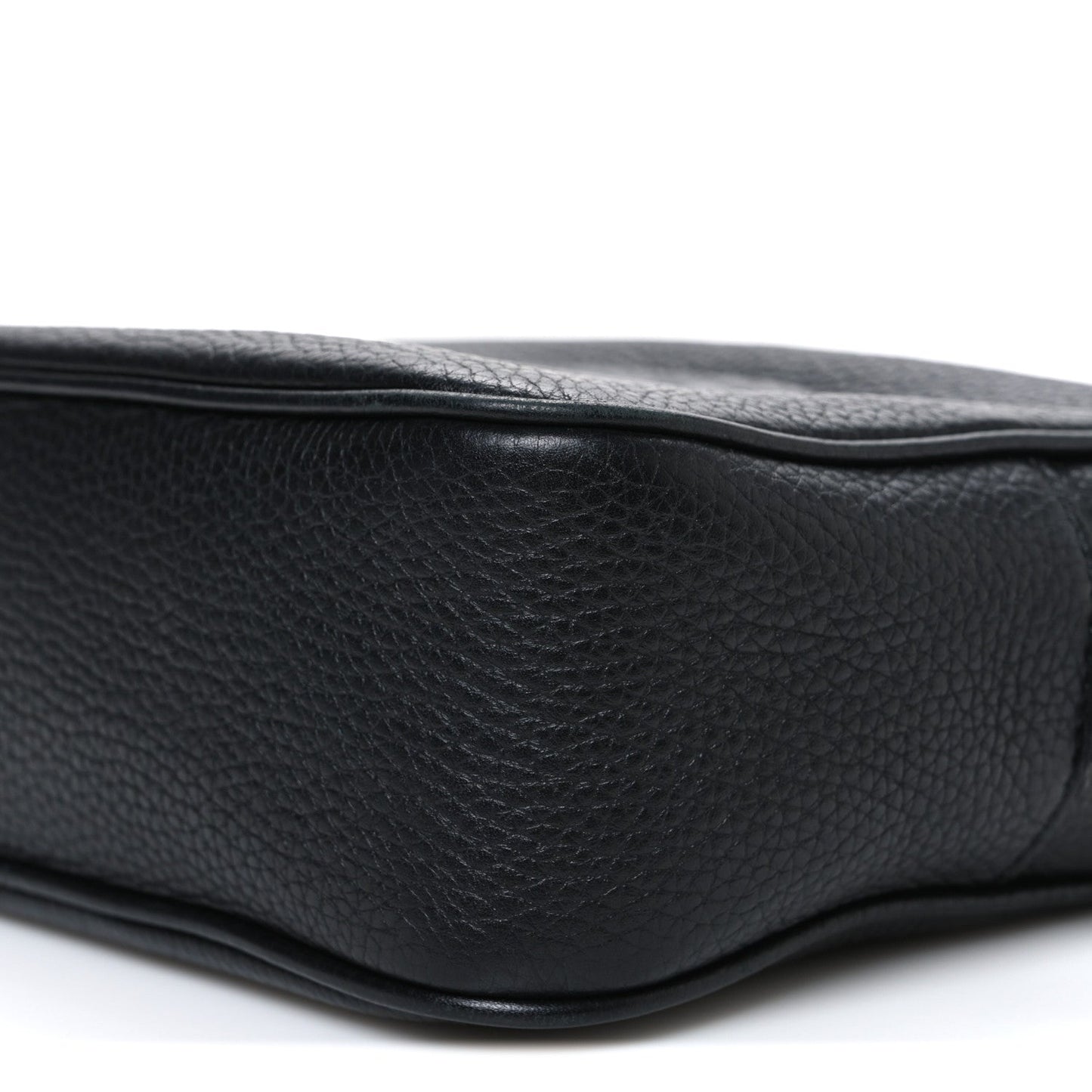 Pebbled Calfskin Small Soho Disco Bag Black