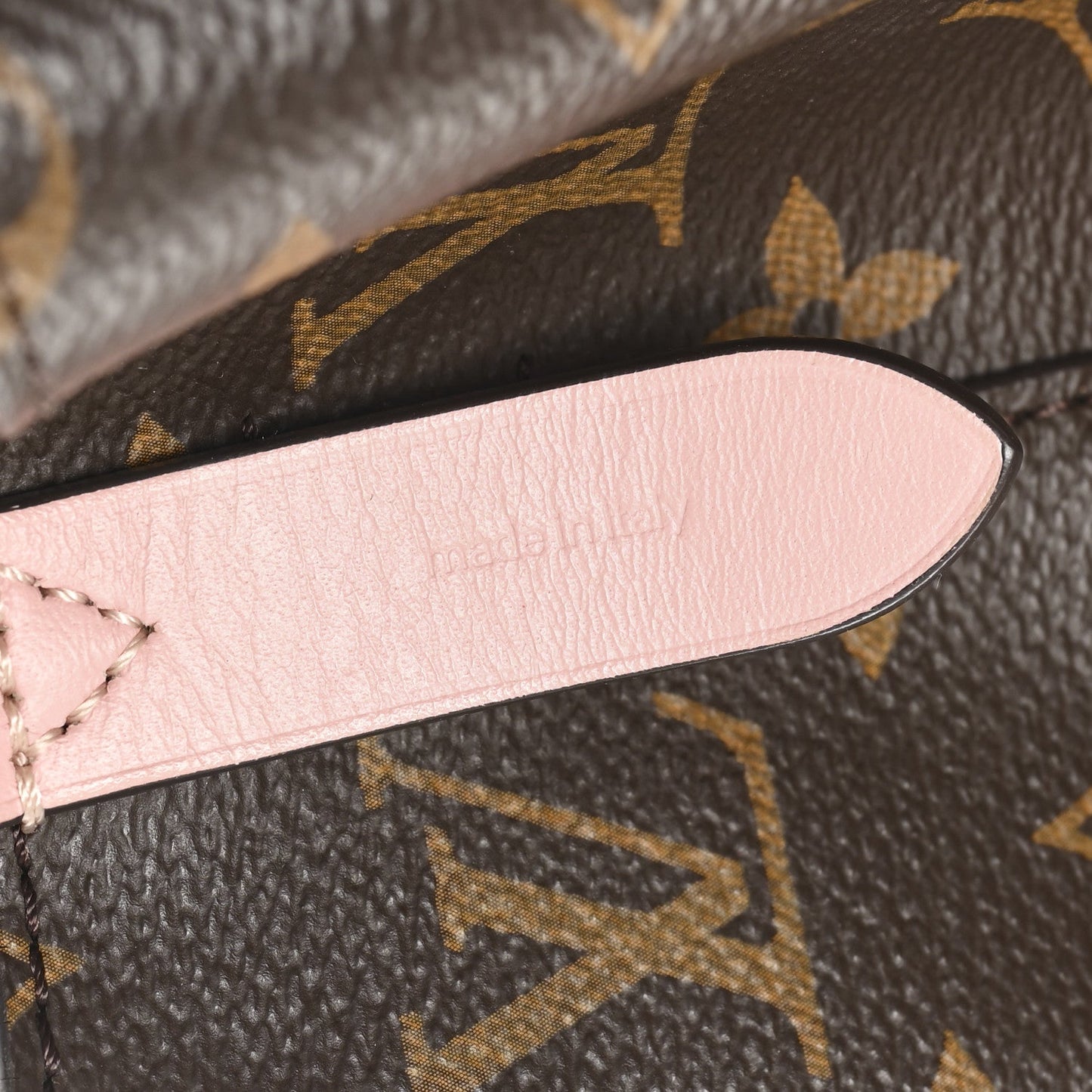 Monogram Neonoe MM Rose Poudre