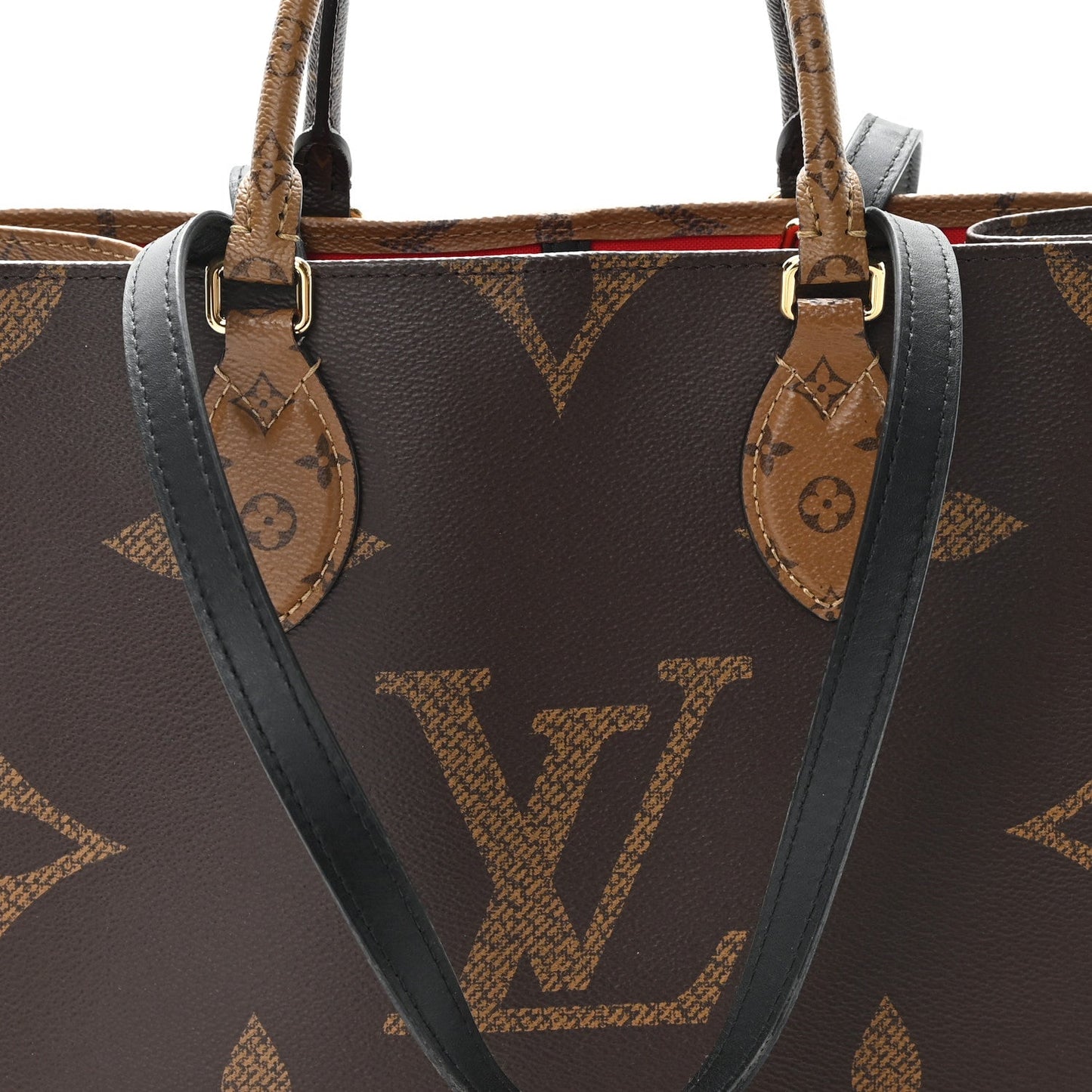 Reverse Monogram Giant Onthego MM