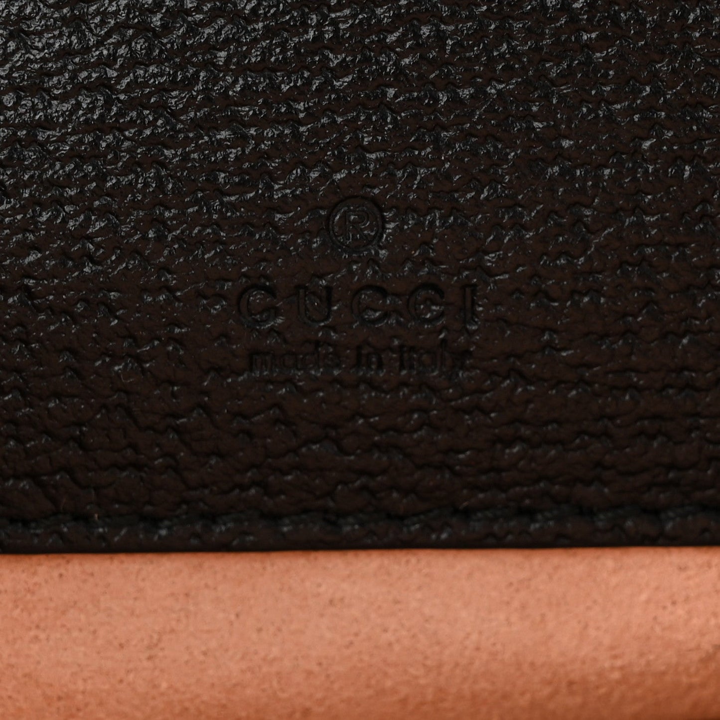 Textured Calfskin Web Ophidia Round Wrist Wallet Black
