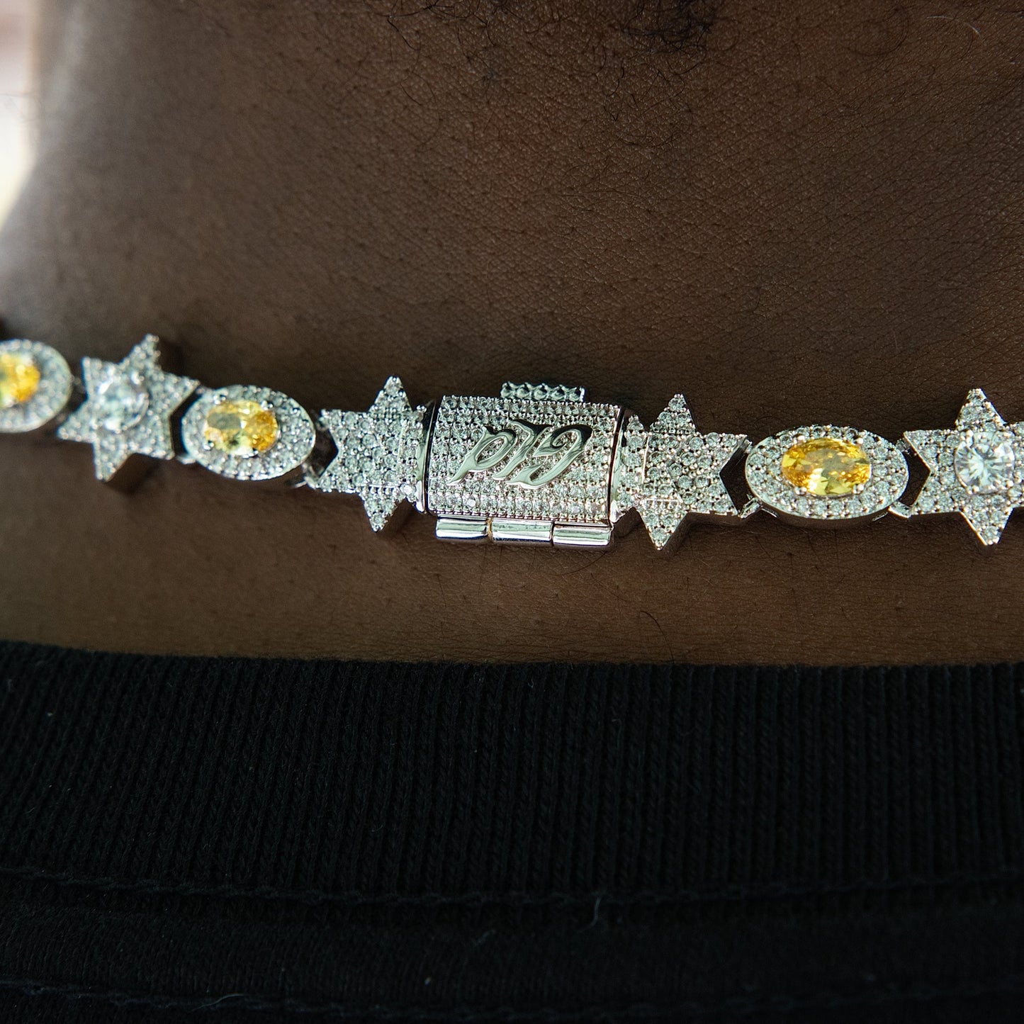 Iced Canary Star Oval Chain in White Gold - 12MM