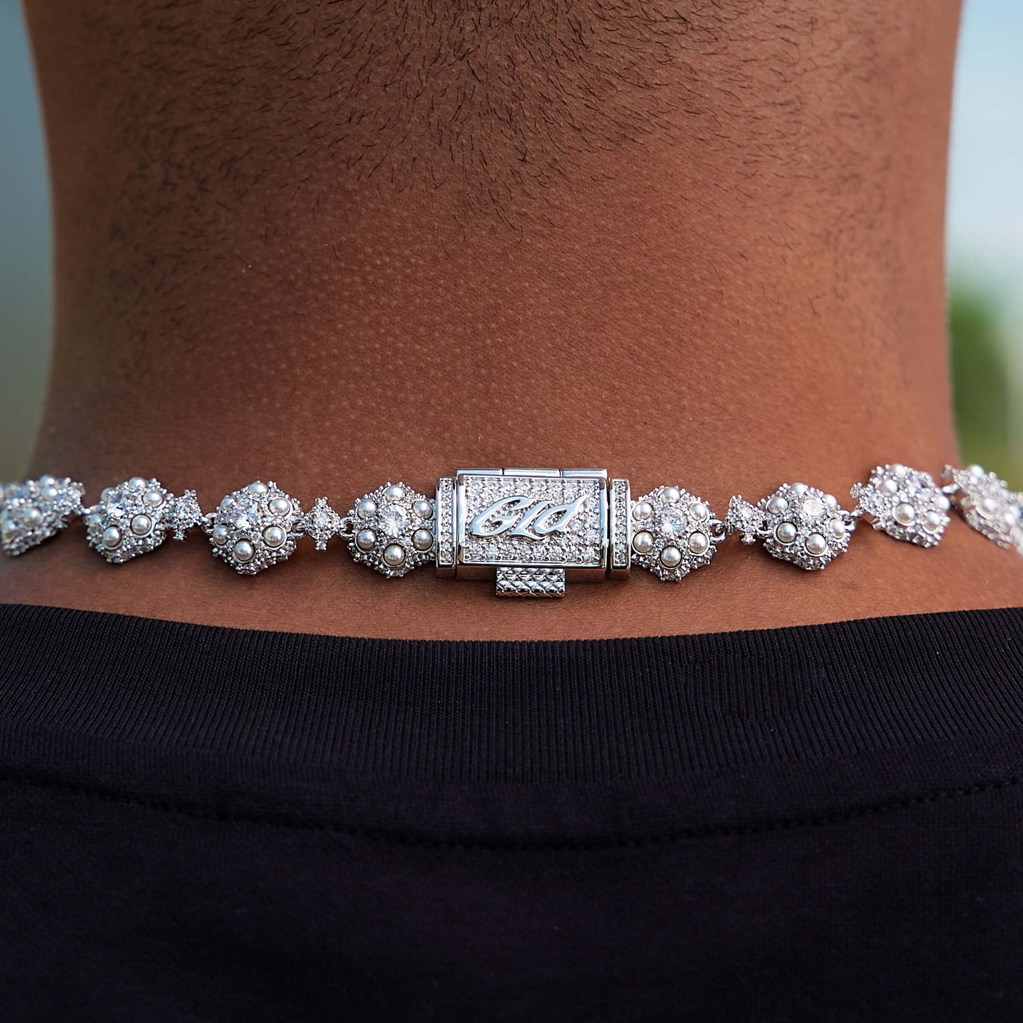 Iced Clustered Pearl Flower Chain in White Gold - 12MM