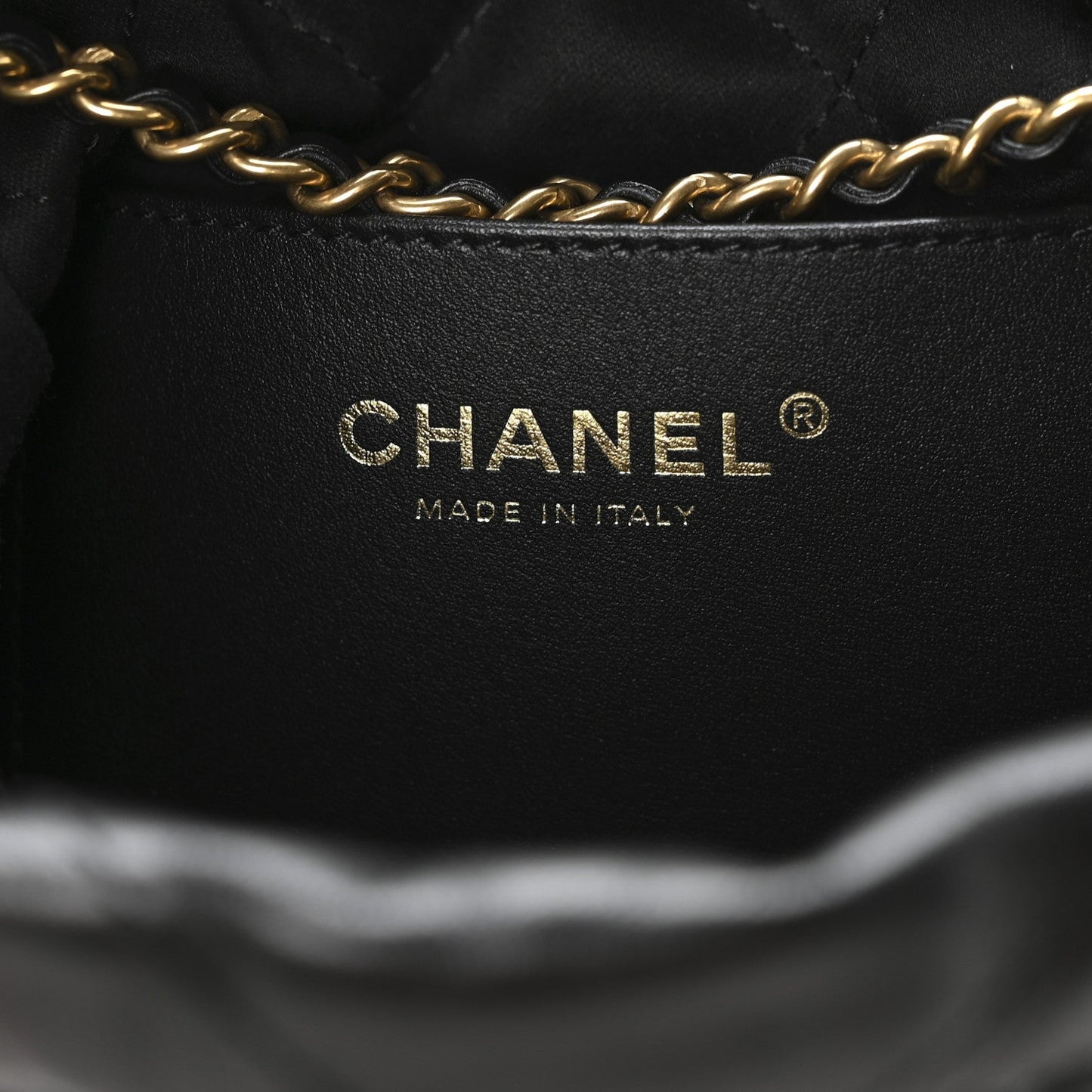Shiny Calfskin Quilted Mini Chanel 22 Black