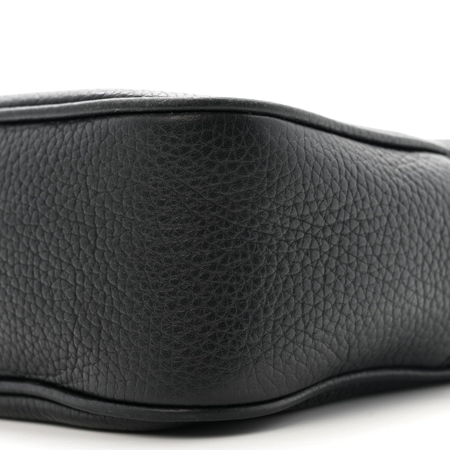 Pebbled Calfskin Small Soho Disco Bag Black
