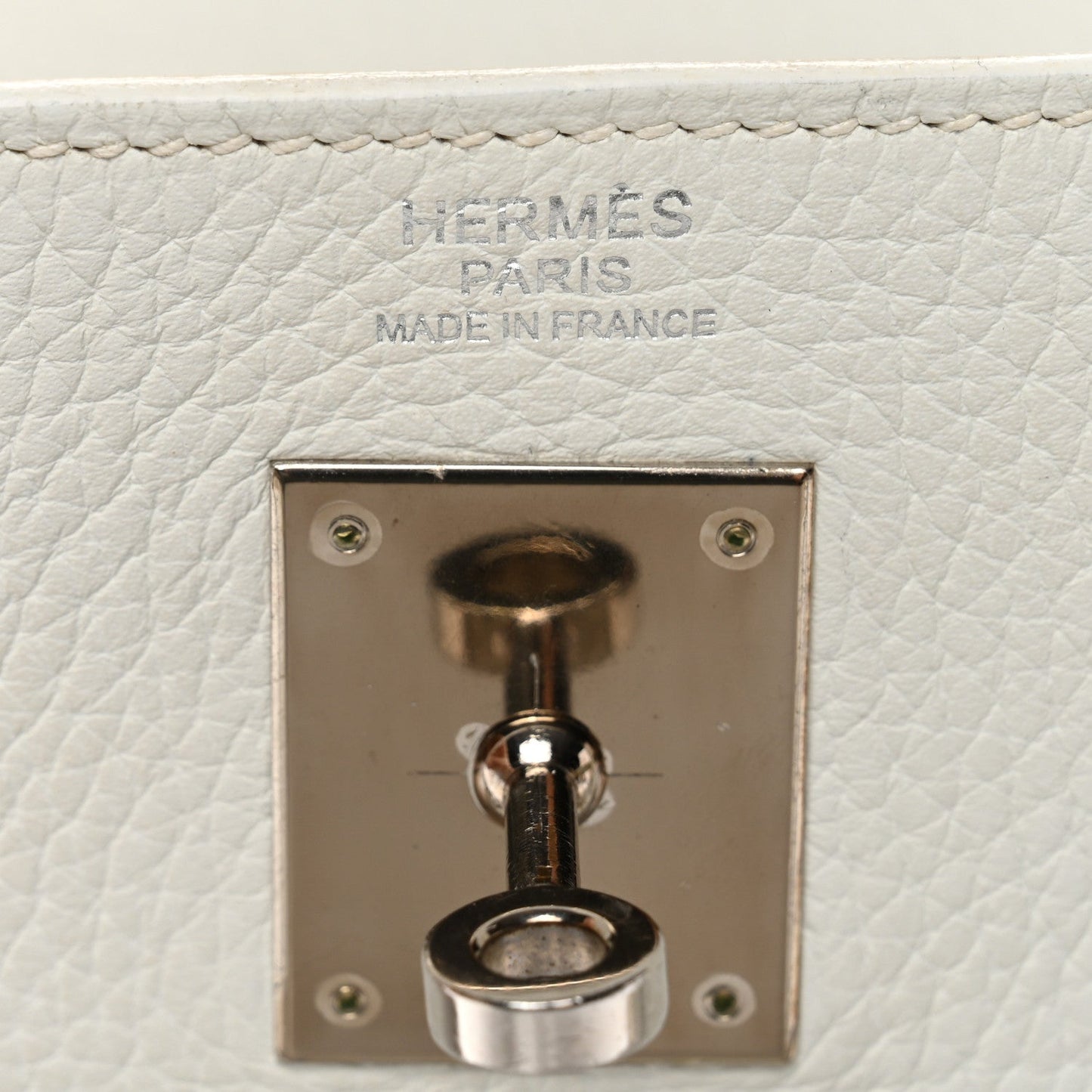 Taurillon Clemence Kelly Retourne 32 White