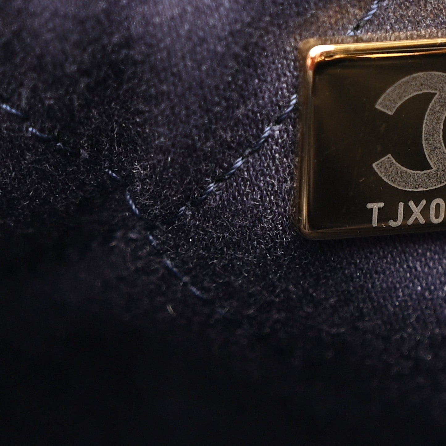 Shiny Calfskin Quilted Mini Chanel 22 Navy Blue