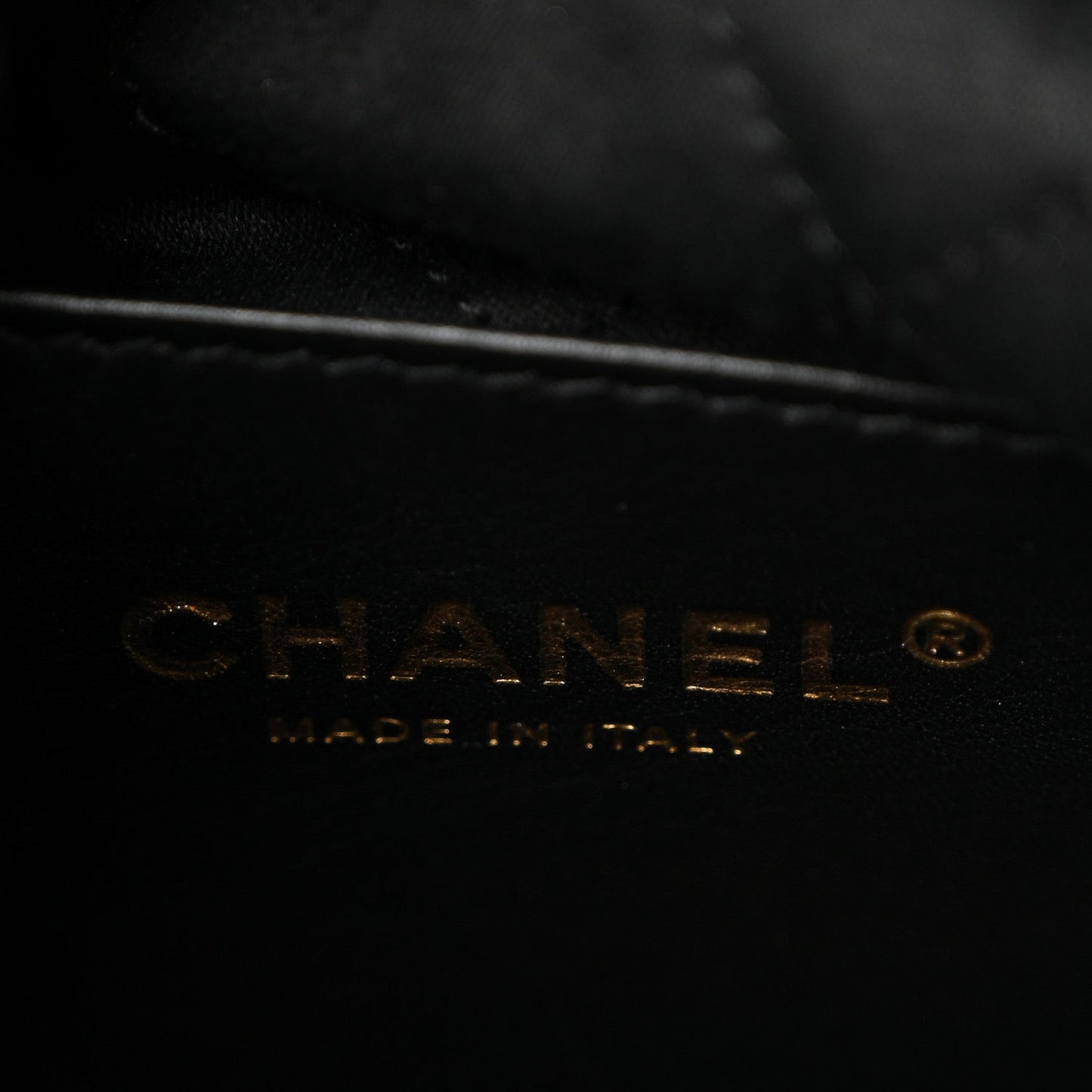 Shiny Calfskin Quilted Mini Chanel 22 Black