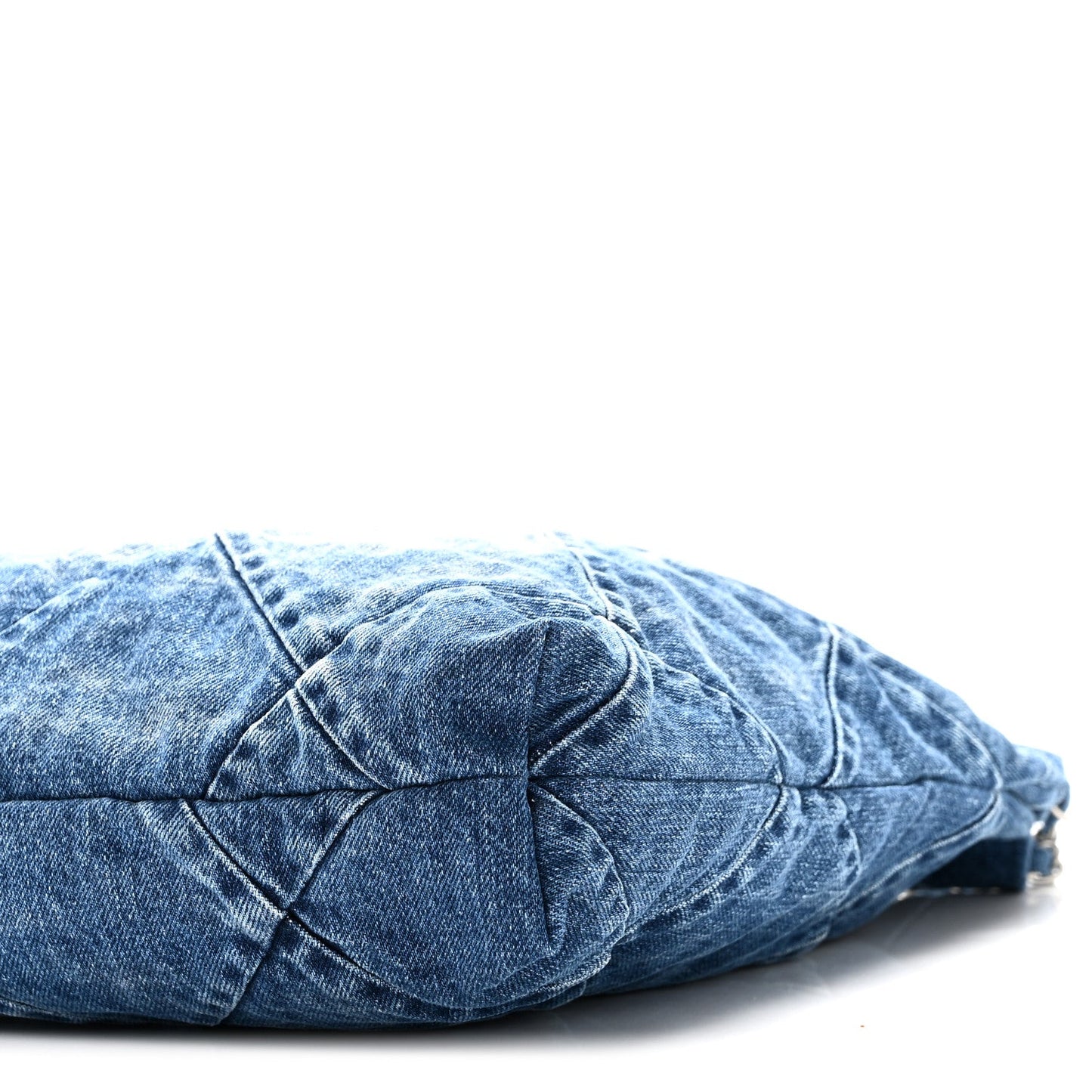 Denim Quilted Chanel 22 Blue