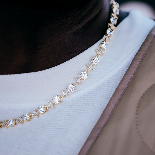 Round Stone Star Tennis Chain in Yellow Gold - 8mm