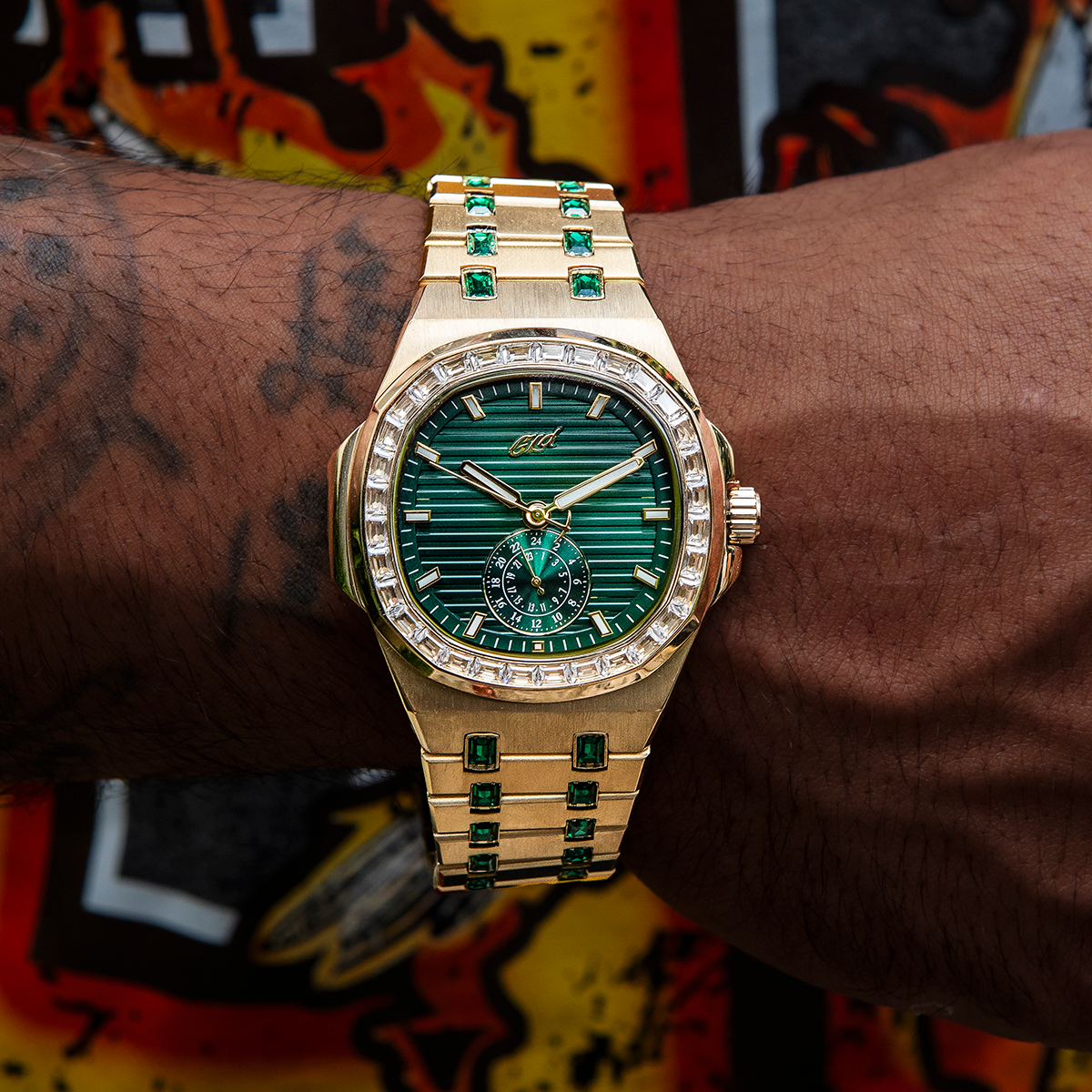 39MM Visionary Moissanite Iced Emerald Stone Band Watch - Yellow Gold