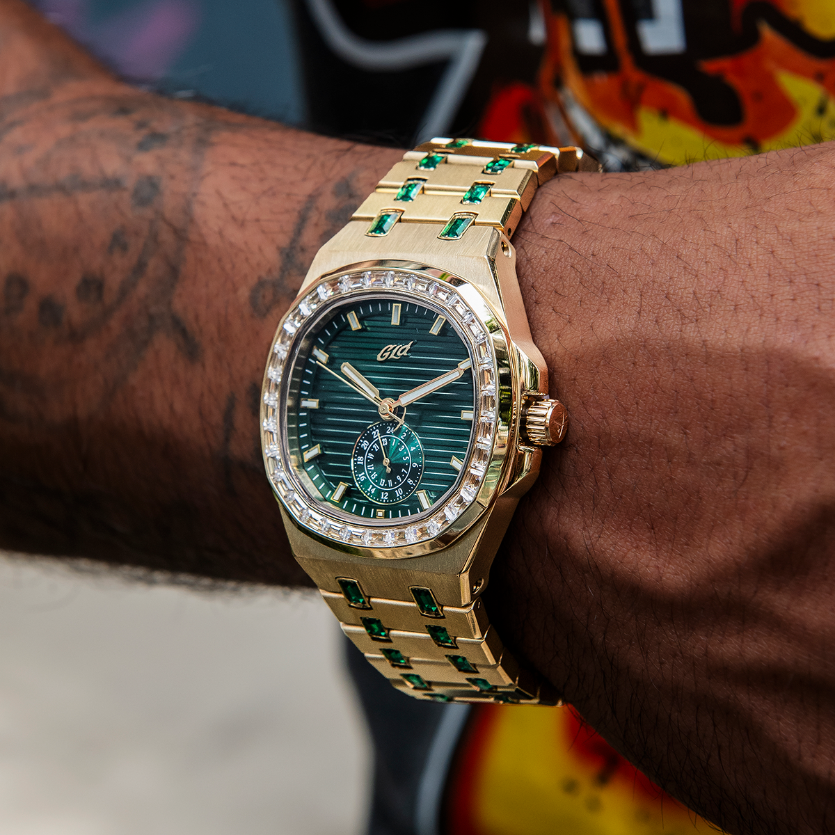39MM Visionary Iced Emerald Stone Band Watch - Yellow Gold