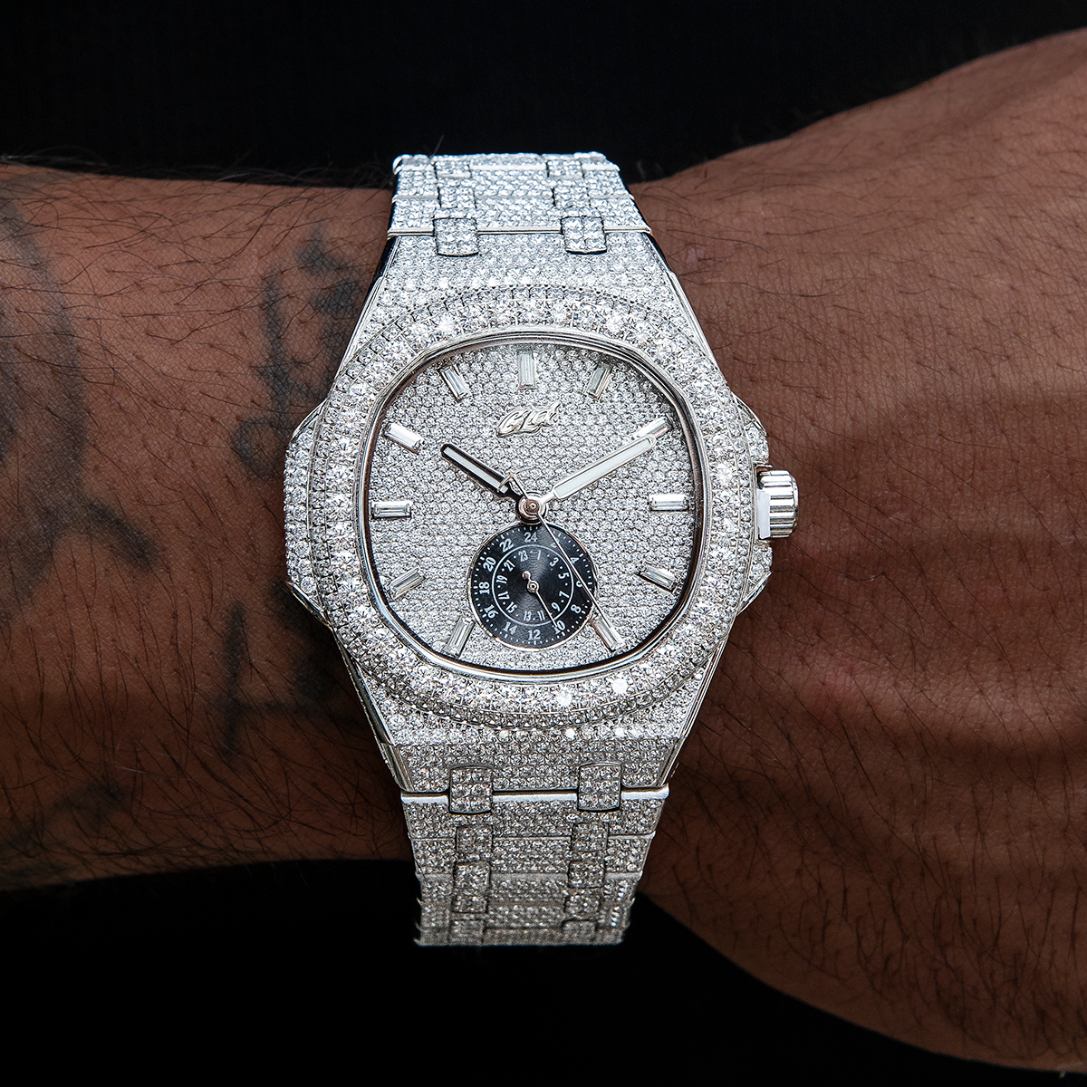 39MM Visionary Fully Iced Case & Steel Band Watch - White Gold