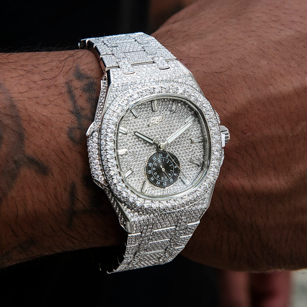 39MM Visionary Moissanite Fully Iced Case & Steel Band Watch - White Gold