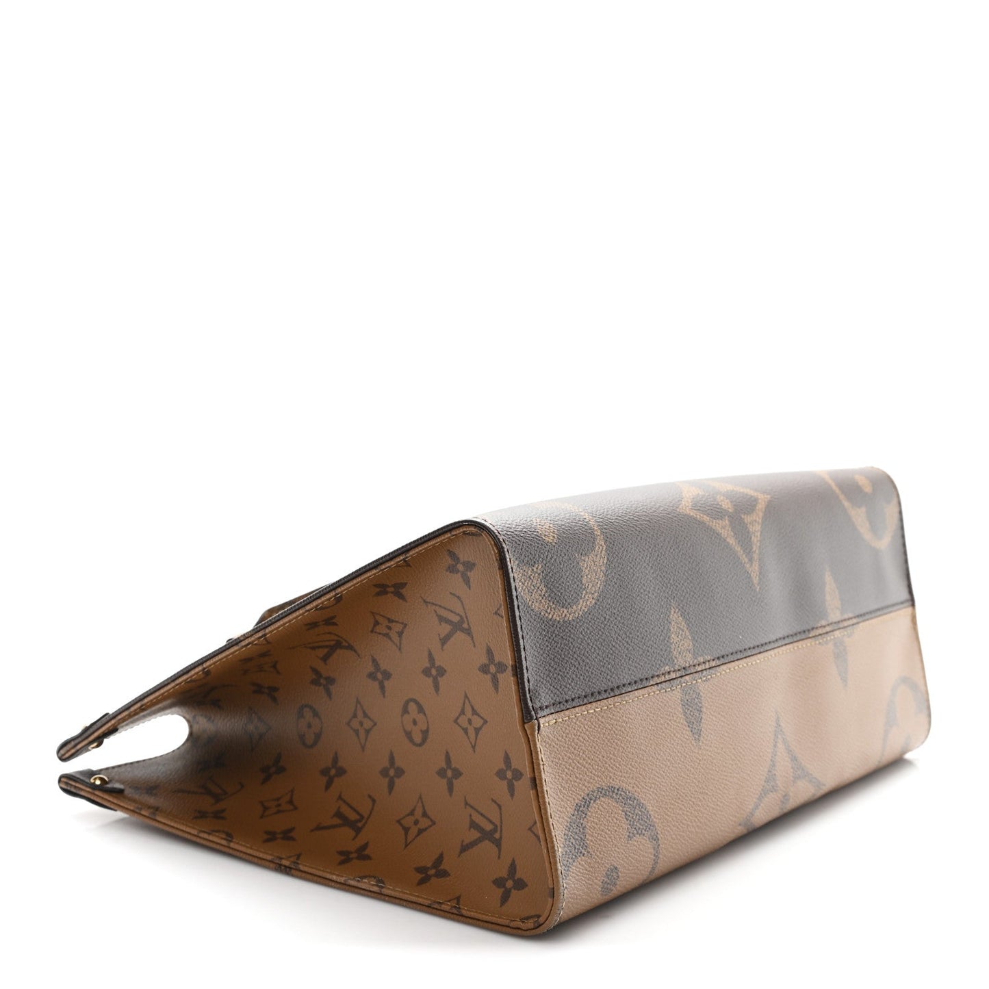 Reverse Monogram Giant Onthego MM