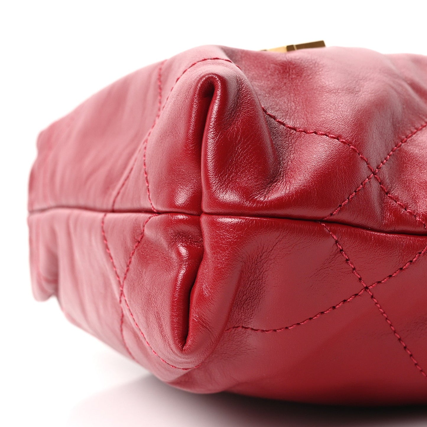 Shiny Calfskin Quilted Mini Chanel 22 Red