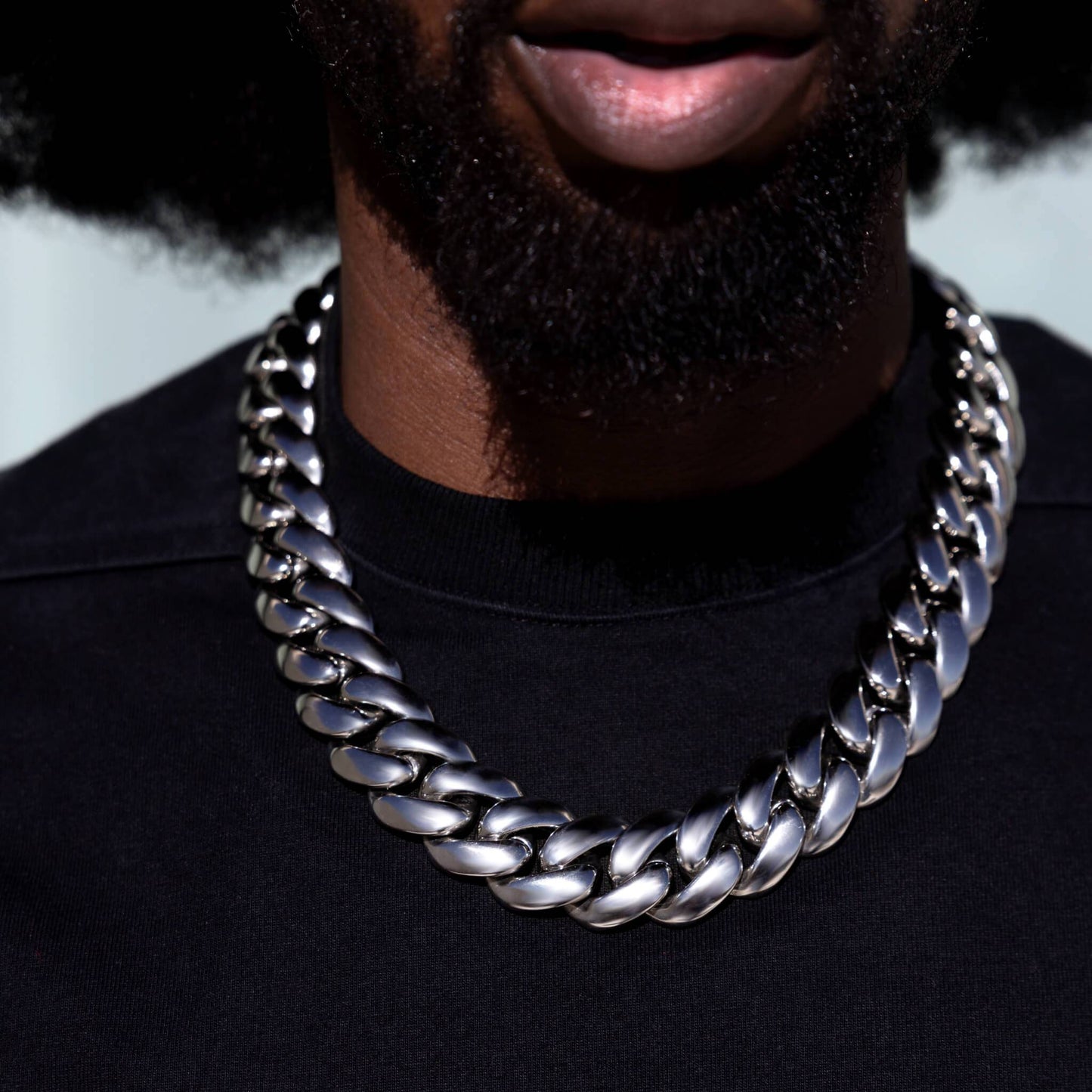 Miami Cuban Chain in White Gold - 25mm