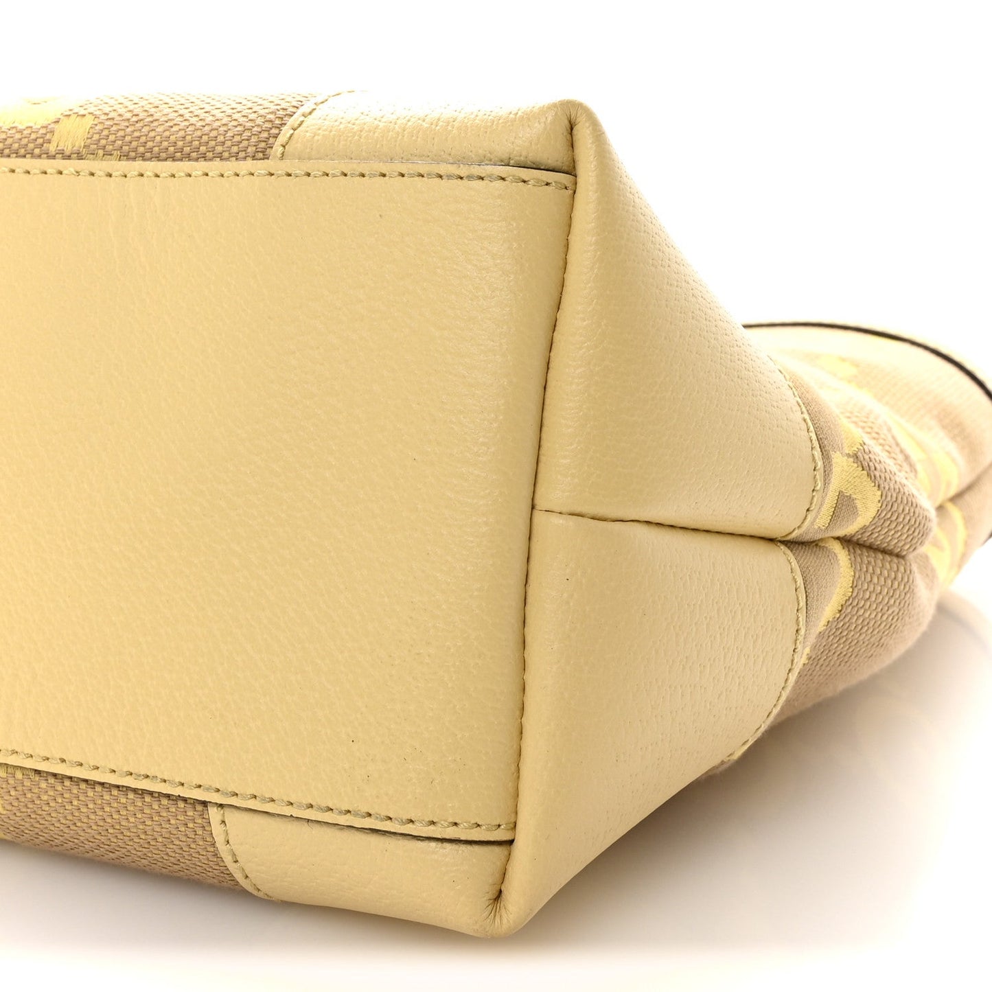 Monogram Jumbo GG Textured Dollar Calfskin Medium Ophidia Shopping Tote Beige Banana