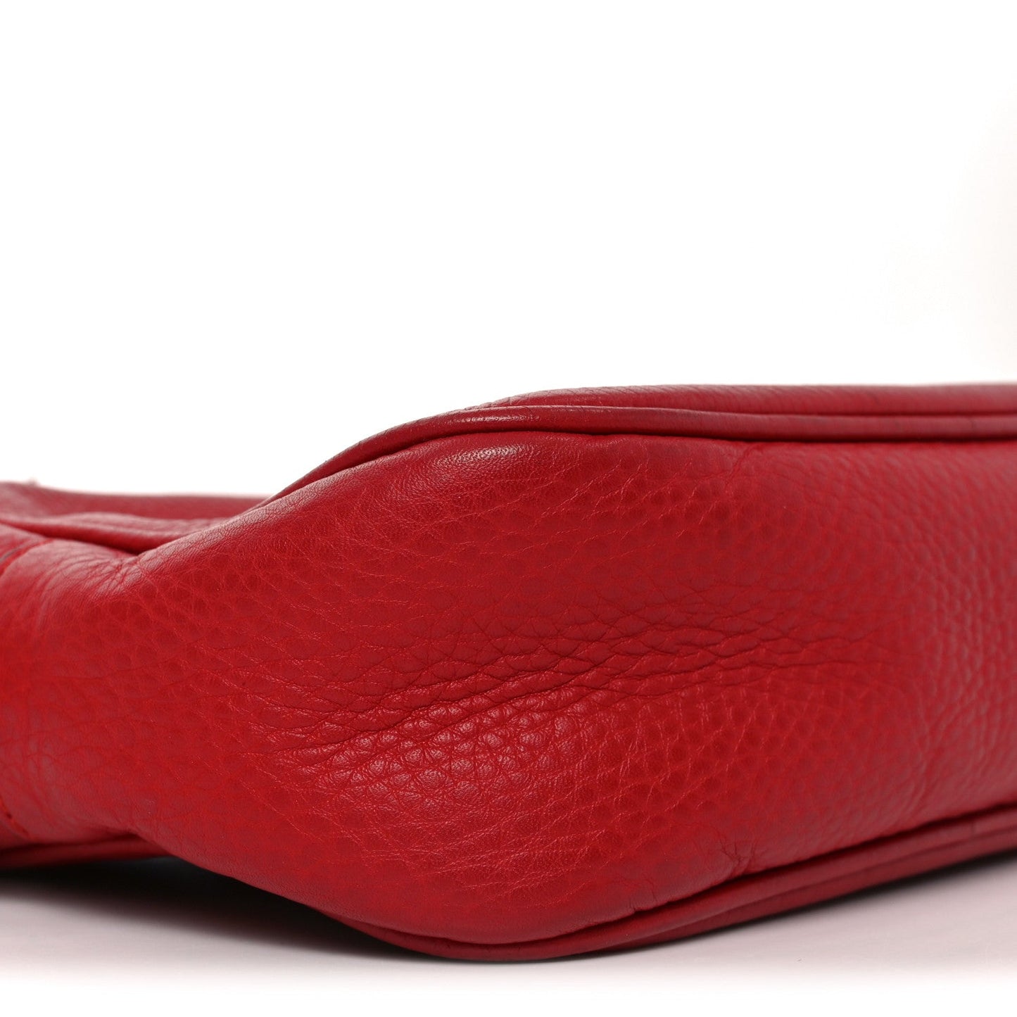Pebbled Calfskin Small Soho Disco Bag Tabasco Red