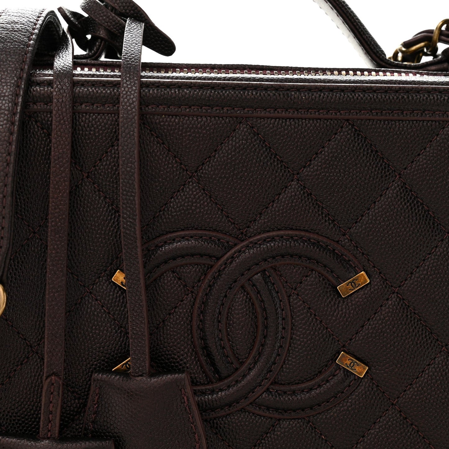 Iridescent Caviar Quilted Medium CC Filigree Vanity Case Burgundy