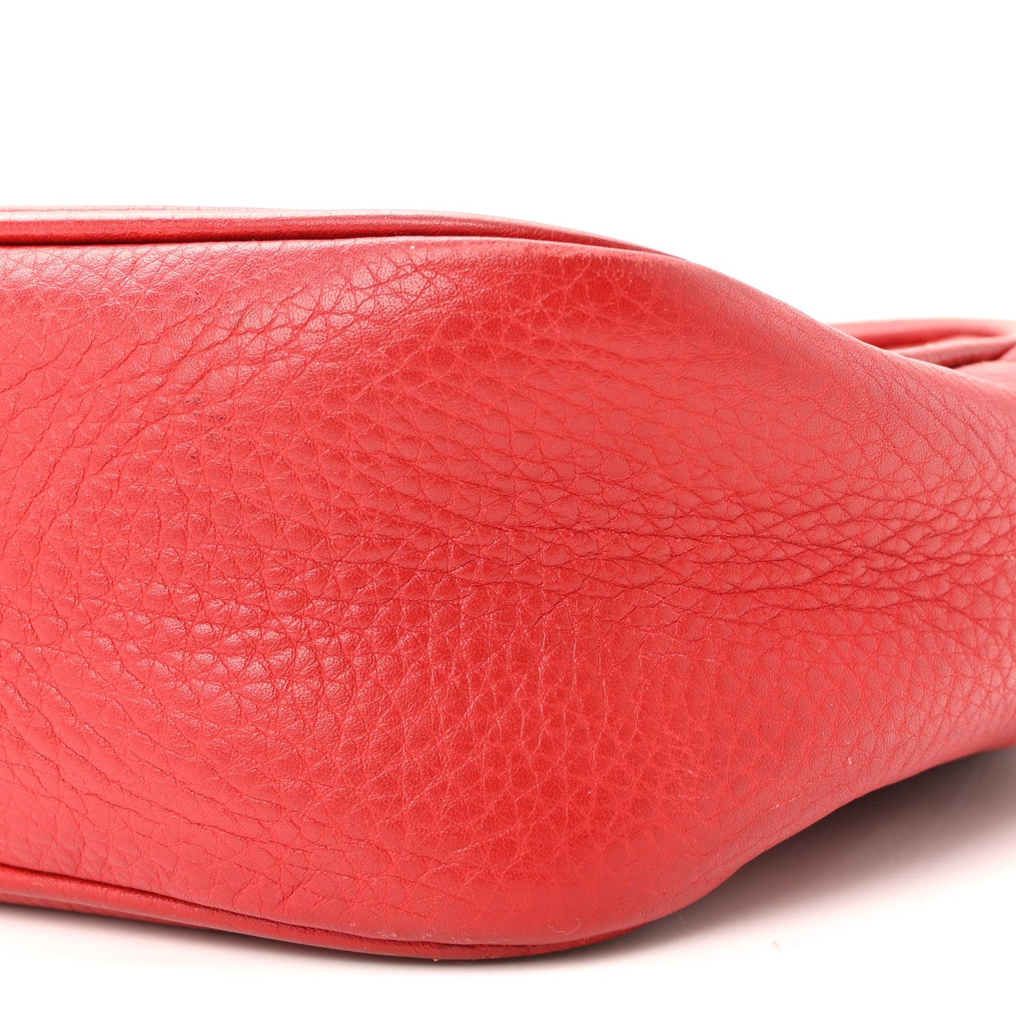 Pebbled Calfskin Small Soho Disco Bag Tabasco Red