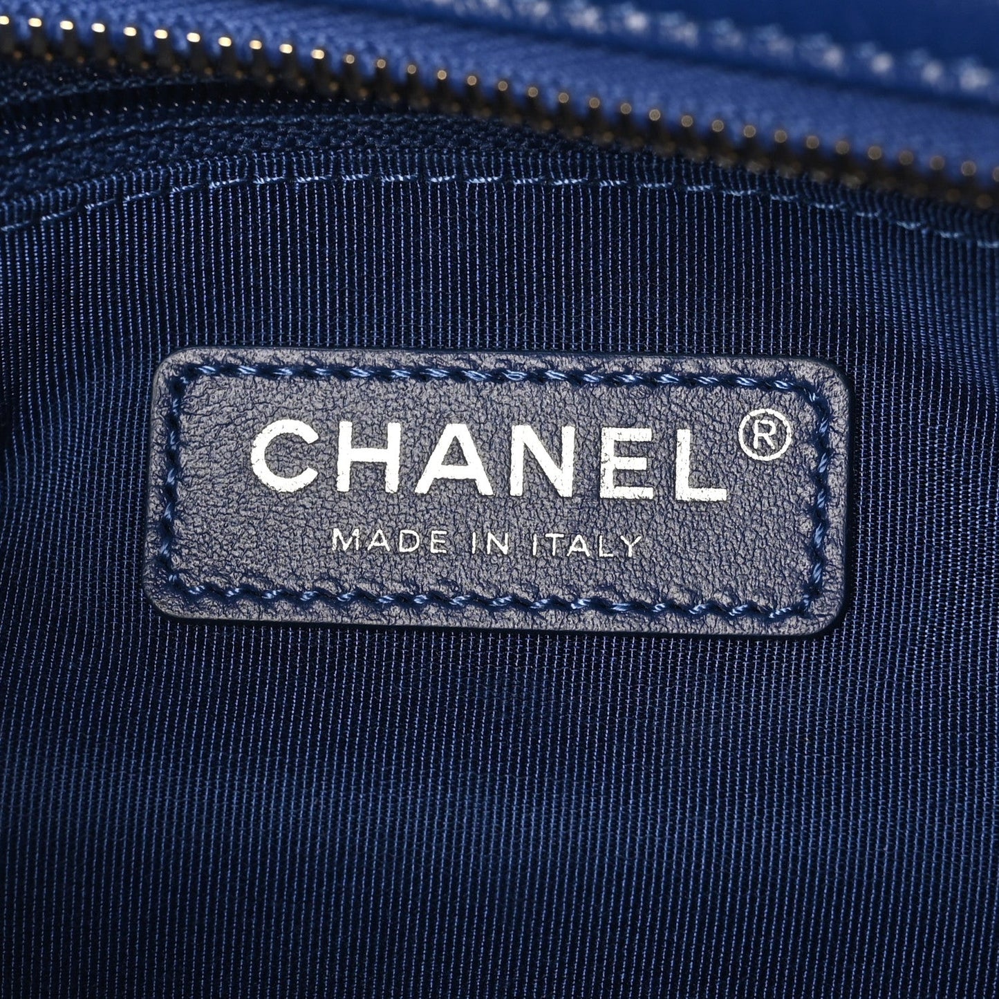 Aged Calfskin Quilted Medium Gabrielle Logo Hobo Blue